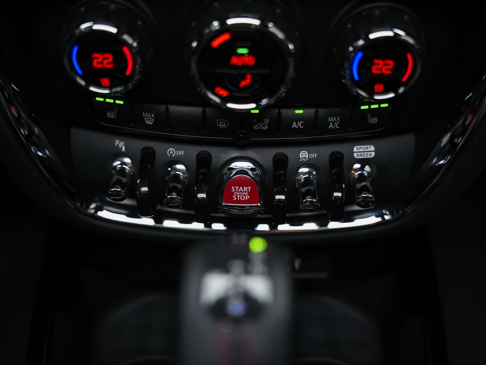 MINI Clubman Cooper S ALL4 Steptronic *CH Fahrzeug*Head Up*Panorama*-image-22
