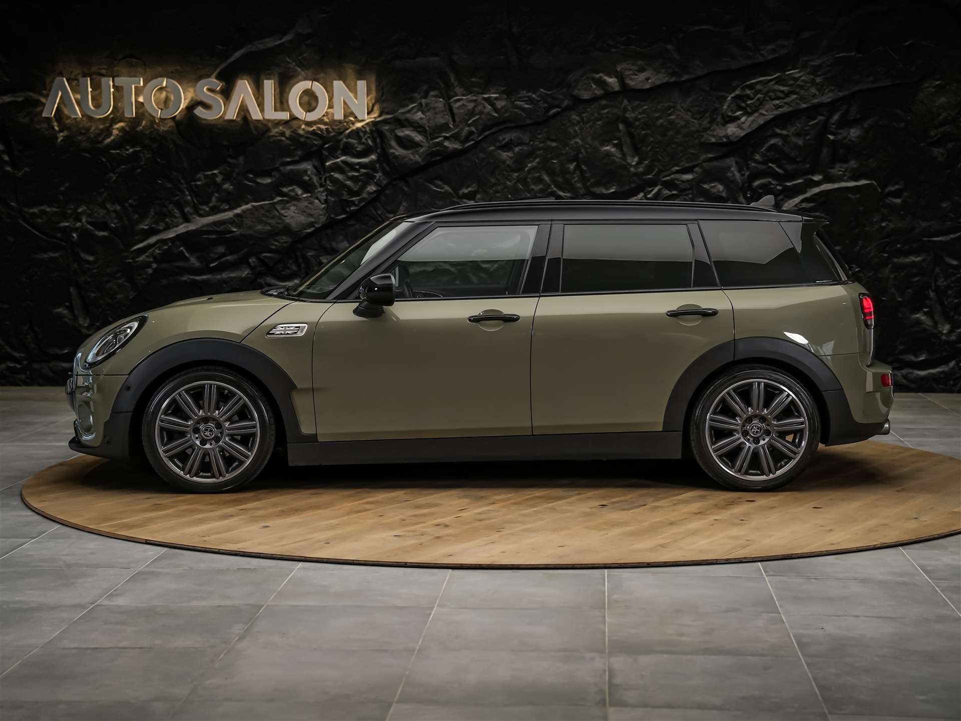 MINI Clubman Cooper S ALL4 Steptronic *CH Fahrzeug*Head Up*Panorama*-showroom-element-1