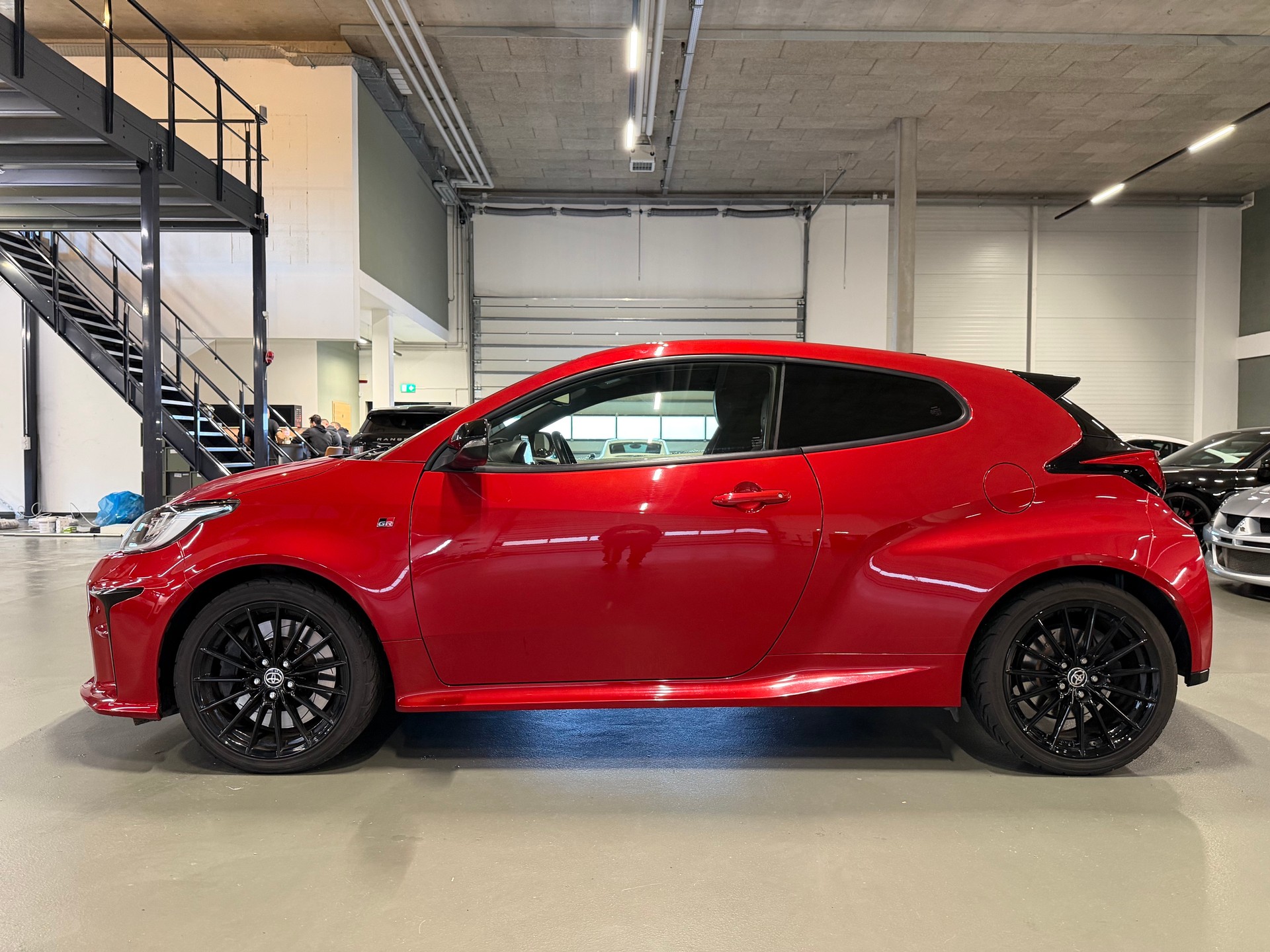 TOYOTA Yaris 1.6 GR Sport-image-1