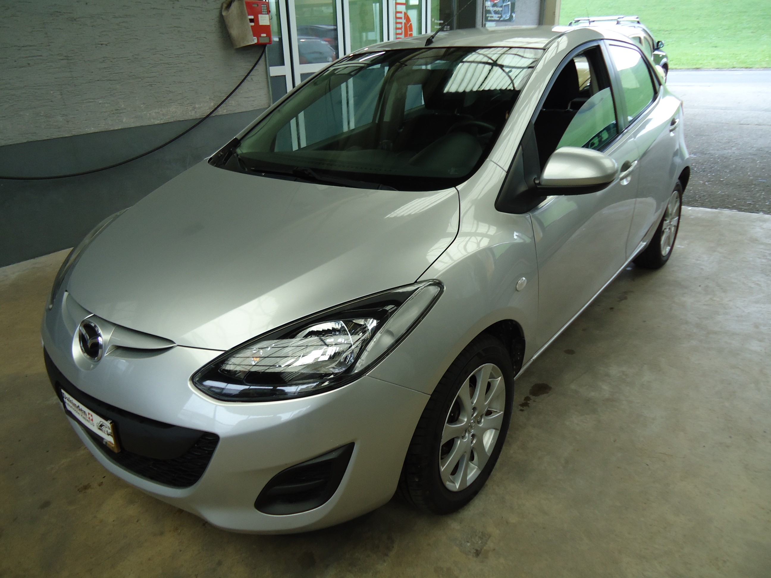 Car photo