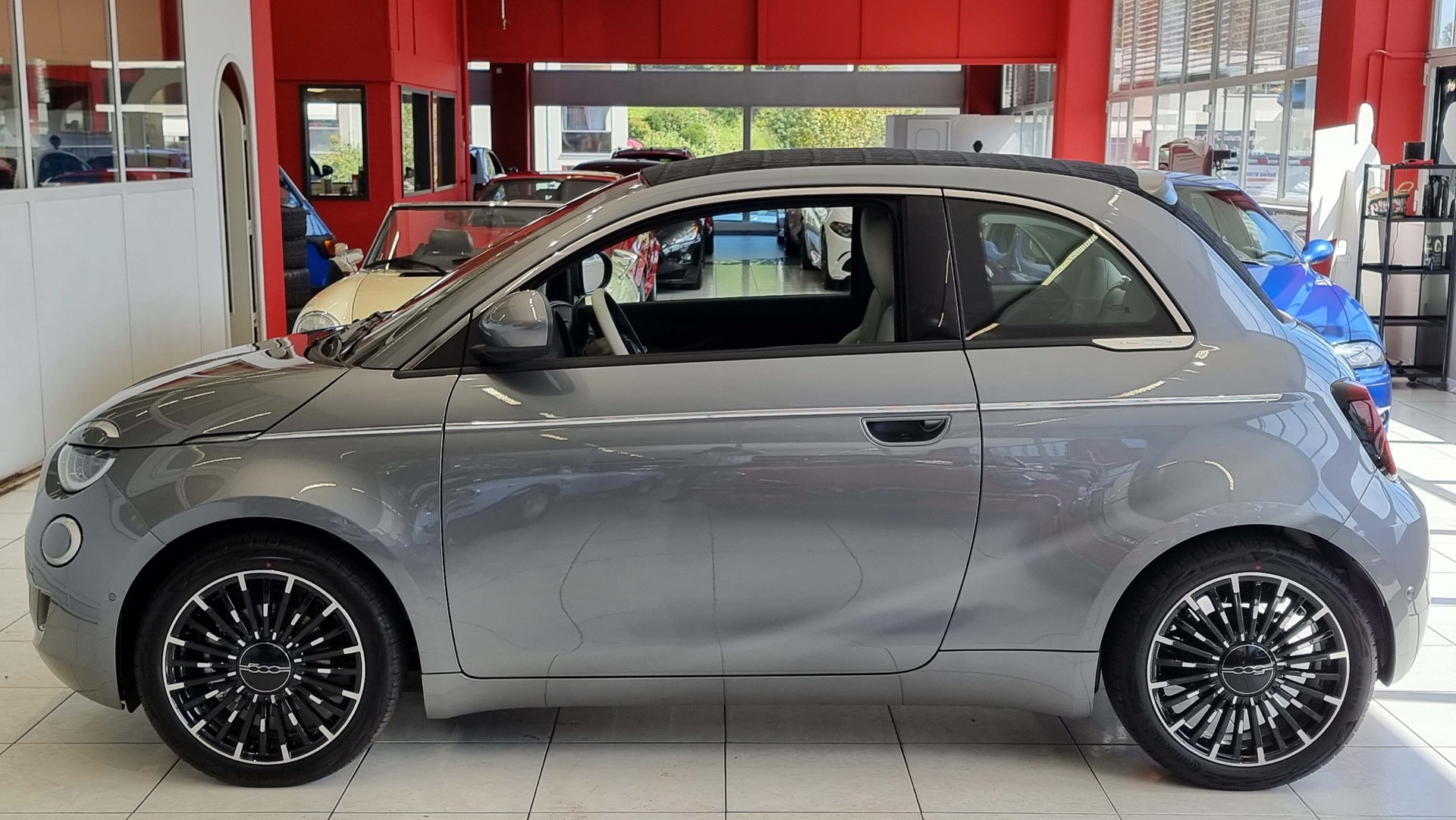 FIAT 500 Cabrio La Prima by Bocelli Top 42 KWh 118 PS-image-1
