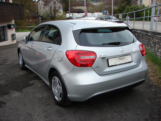 MERCEDES-BENZ A 180 CDI-image-2