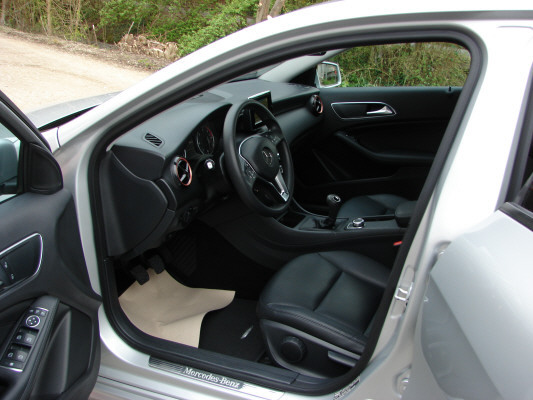 MERCEDES-BENZ A 180 CDI-image-3