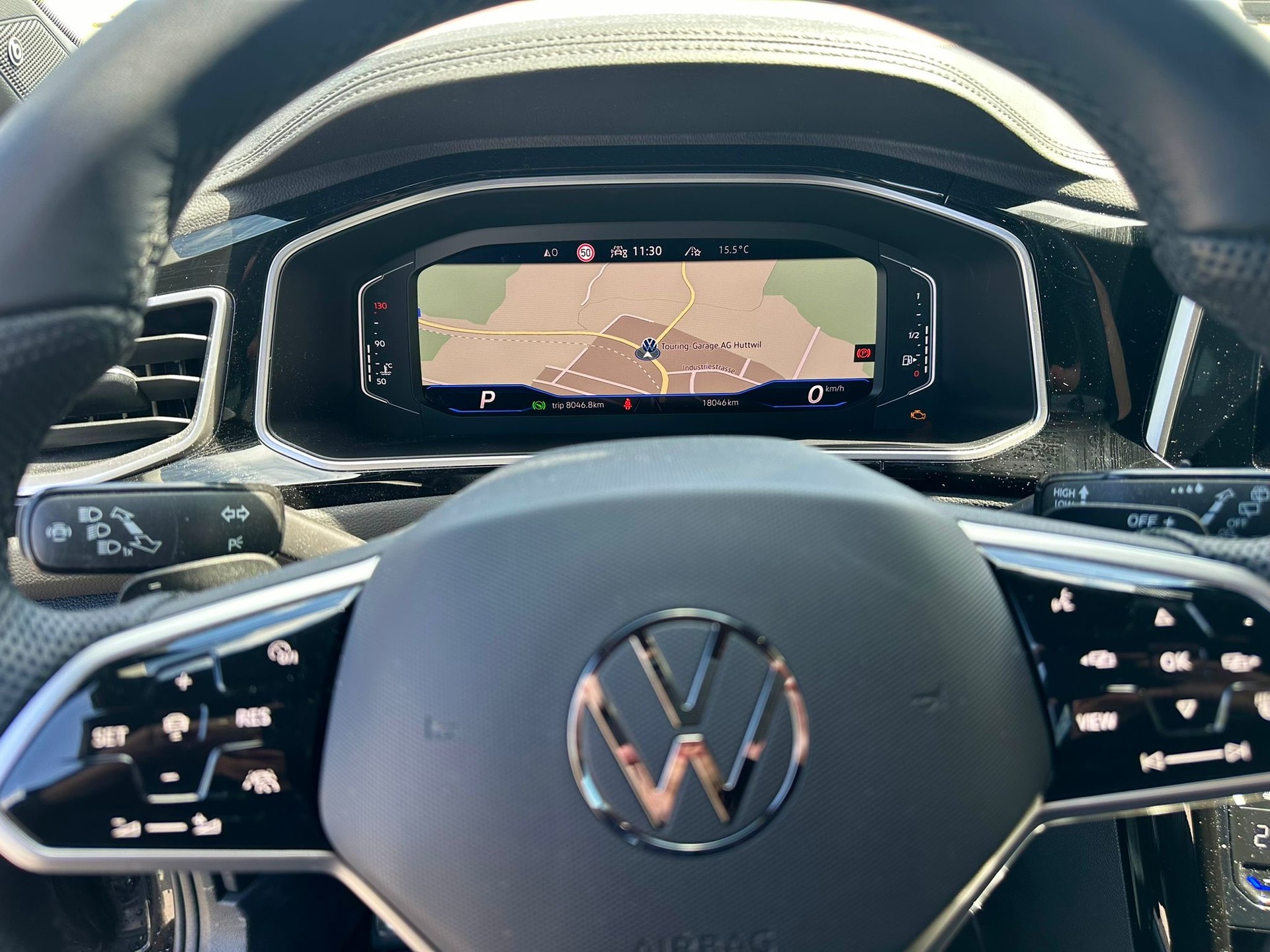 VW T-Roc 2.0 TSI R-Line DSG 4Motion-image-13