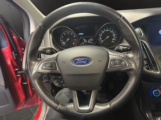 FORD Focus 1.0 SCTi Business-image-14