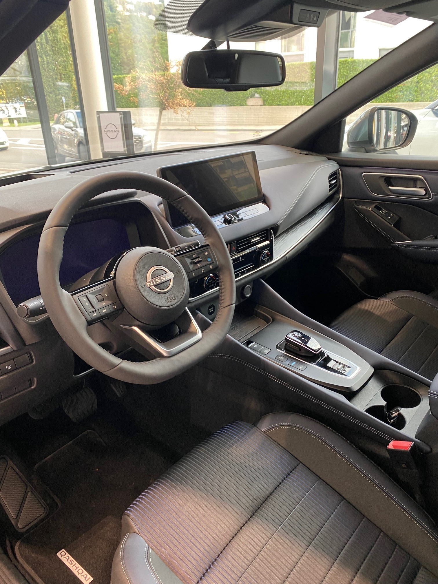 NISSAN Qashqai 1.5 VC-T e-Power Tekna-image-6