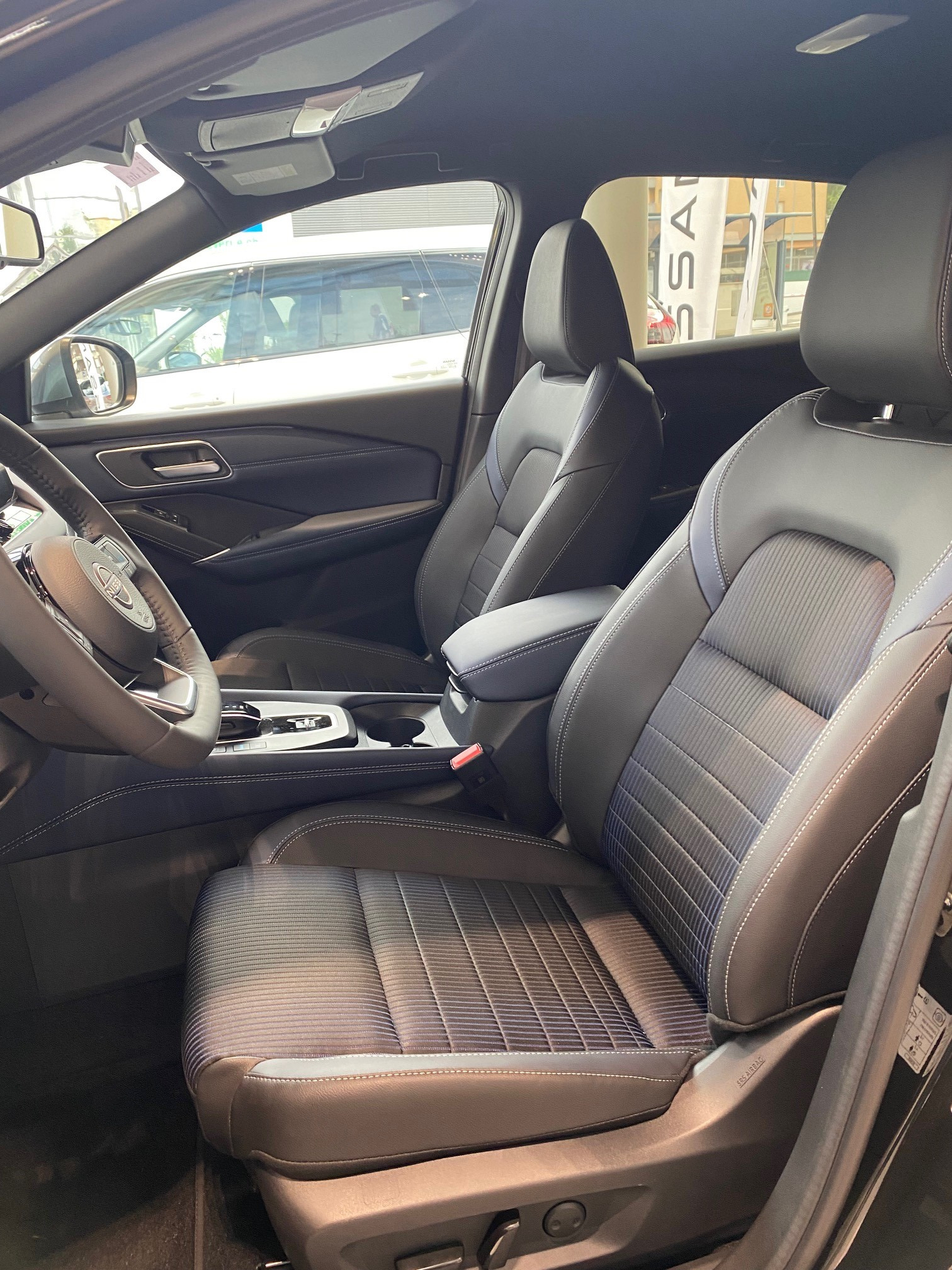 NISSAN Qashqai 1.5 VC-T e-Power Tekna-image-5