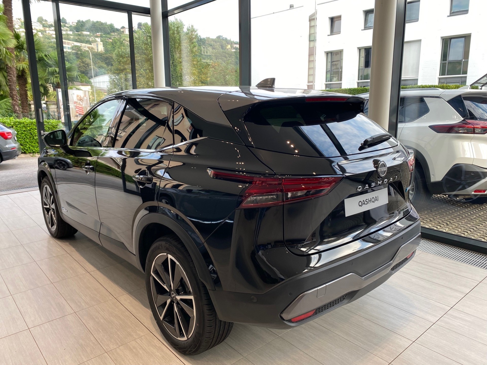 NISSAN Qashqai 1.5 VC-T e-Power Tekna-image-3