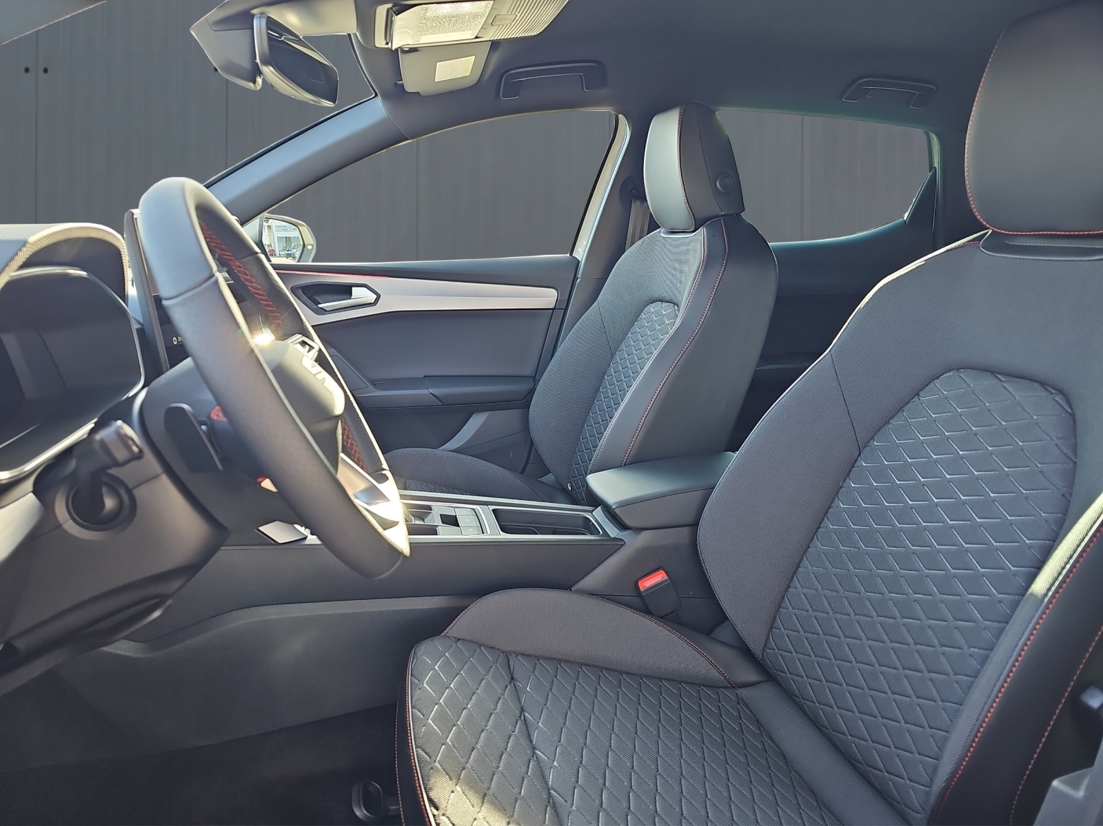 SEAT Leon 1.5 eTSI mHEV DSG Move FR-image-6
