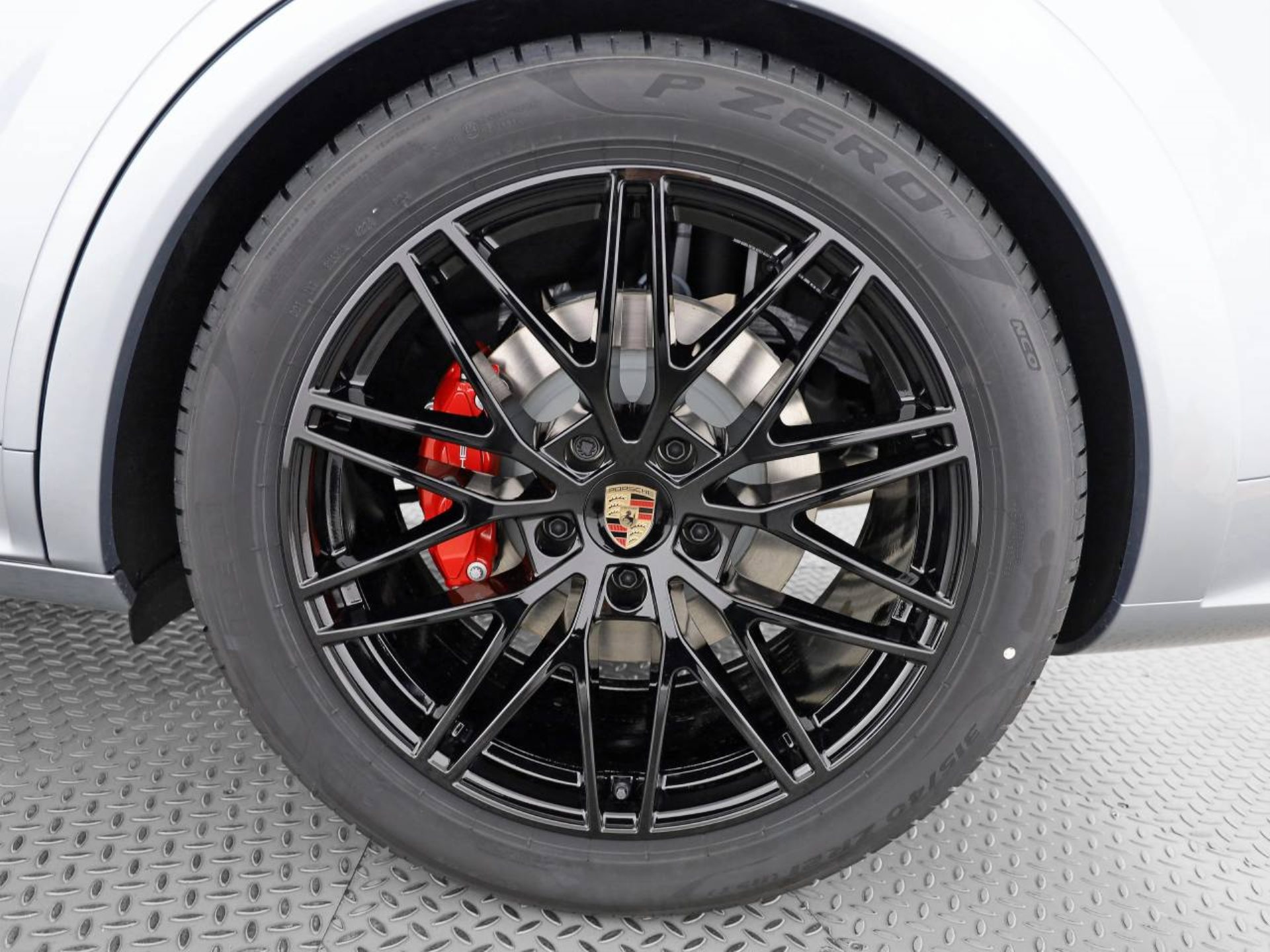 PORSCHE Cayenne S Coupé-image-7