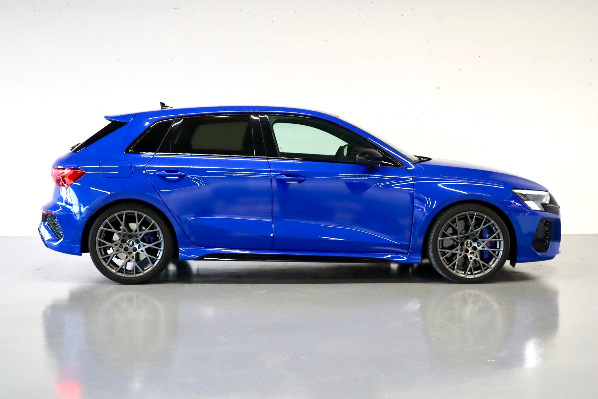 AUDI RS3 Performance Edition | 1 of 300 worldwide | Remus Exhaust-image-4