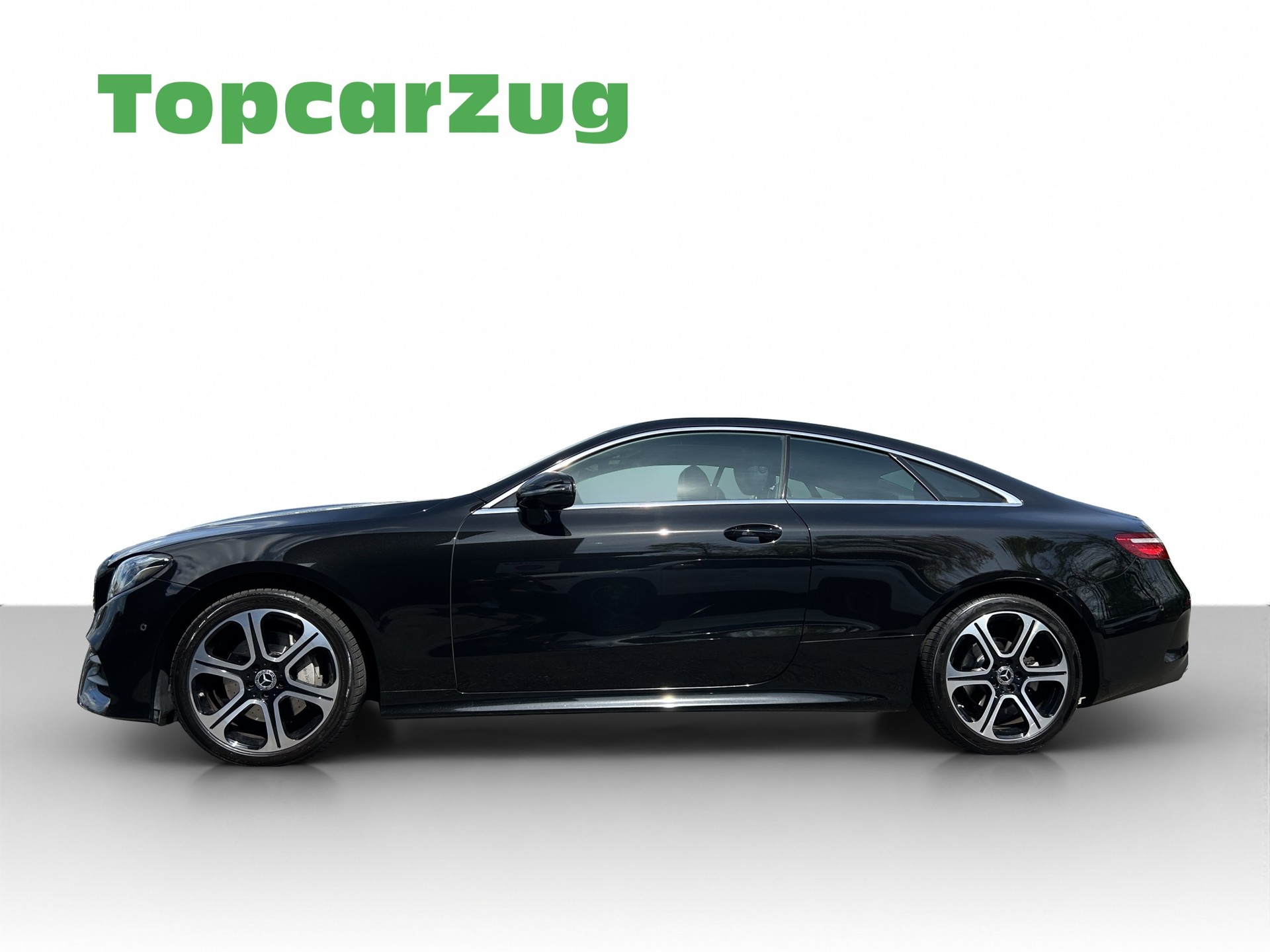 MERCEDES-BENZ E 220 d Coupé AMG Line 4 Matic 9G-Tronic-image-5