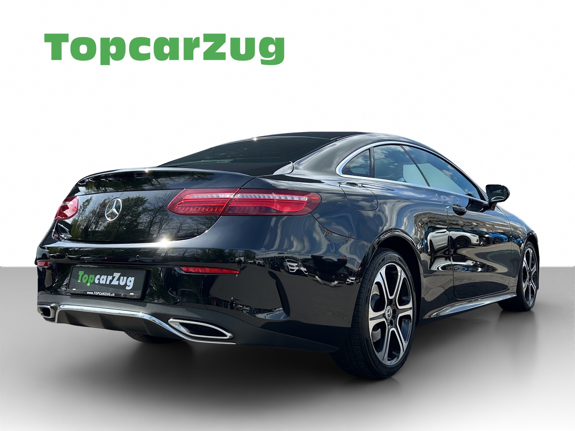 MERCEDES-BENZ E 220 d Coupé AMG Line 4 Matic 9G-Tronic-image-2