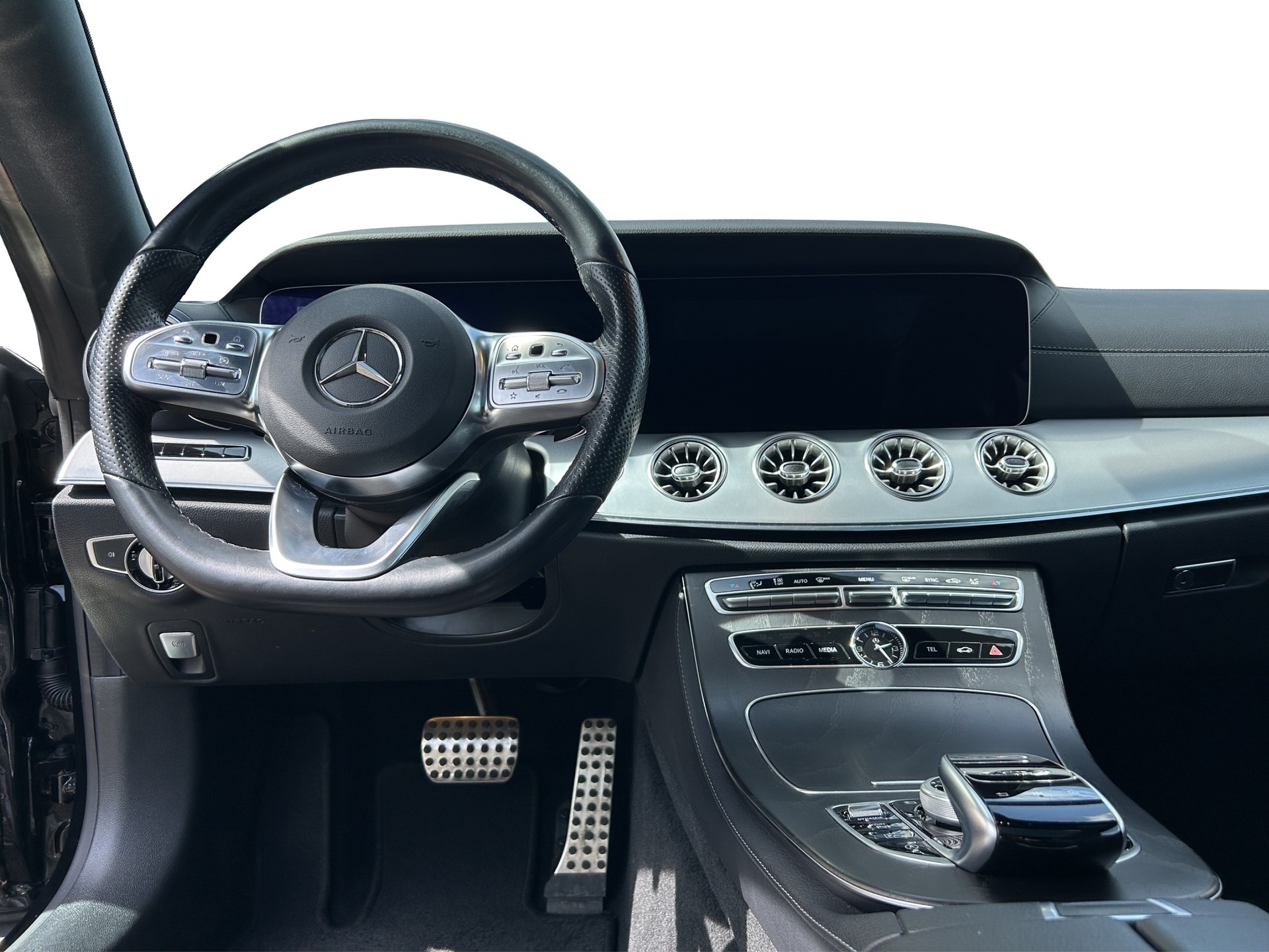 MERCEDES-BENZ E 220 d Coupé AMG Line 4 Matic 9G-Tronic-image-11