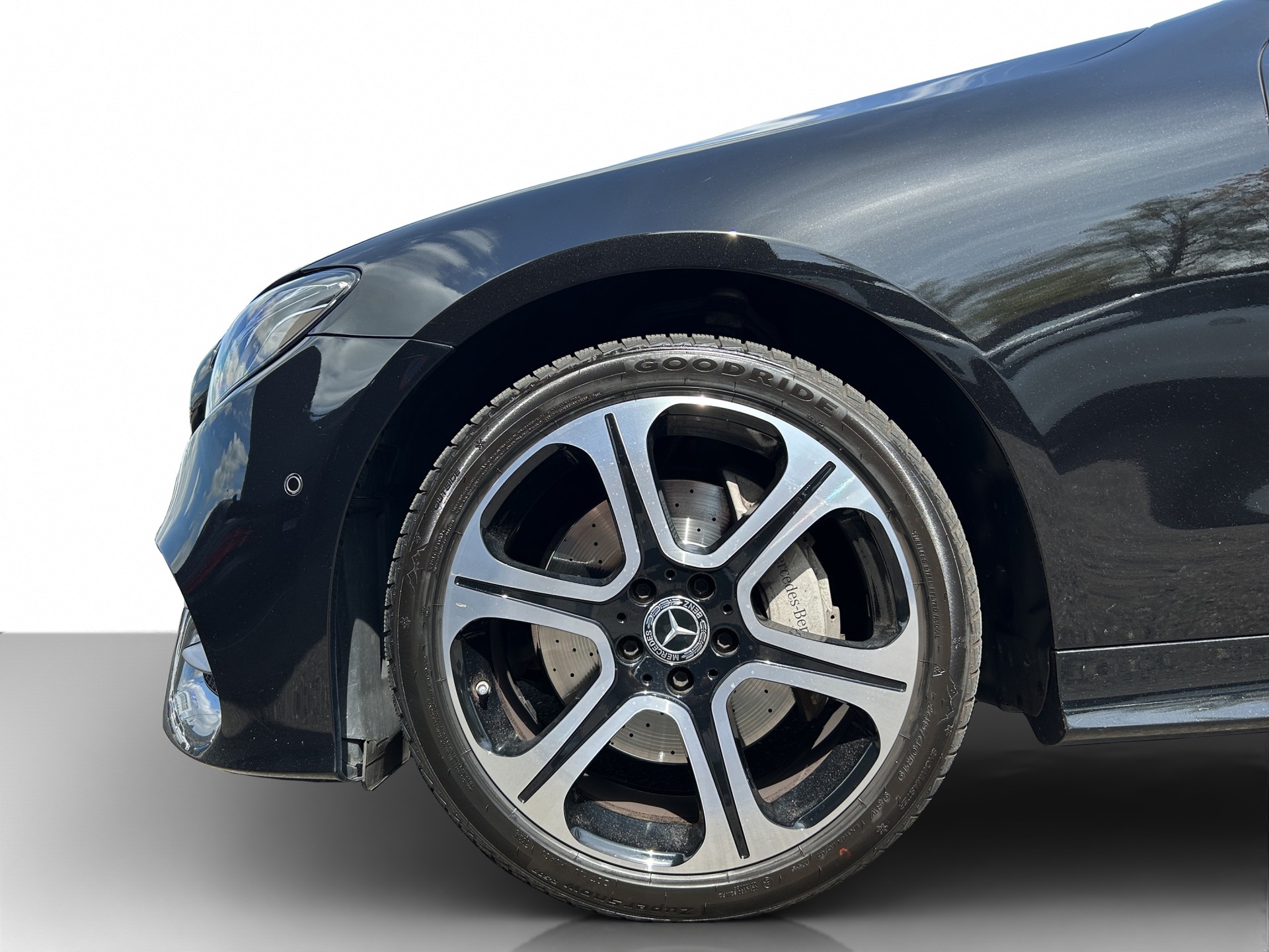 MERCEDES-BENZ E 220 d Coupé AMG Line 4 Matic 9G-Tronic-image-8