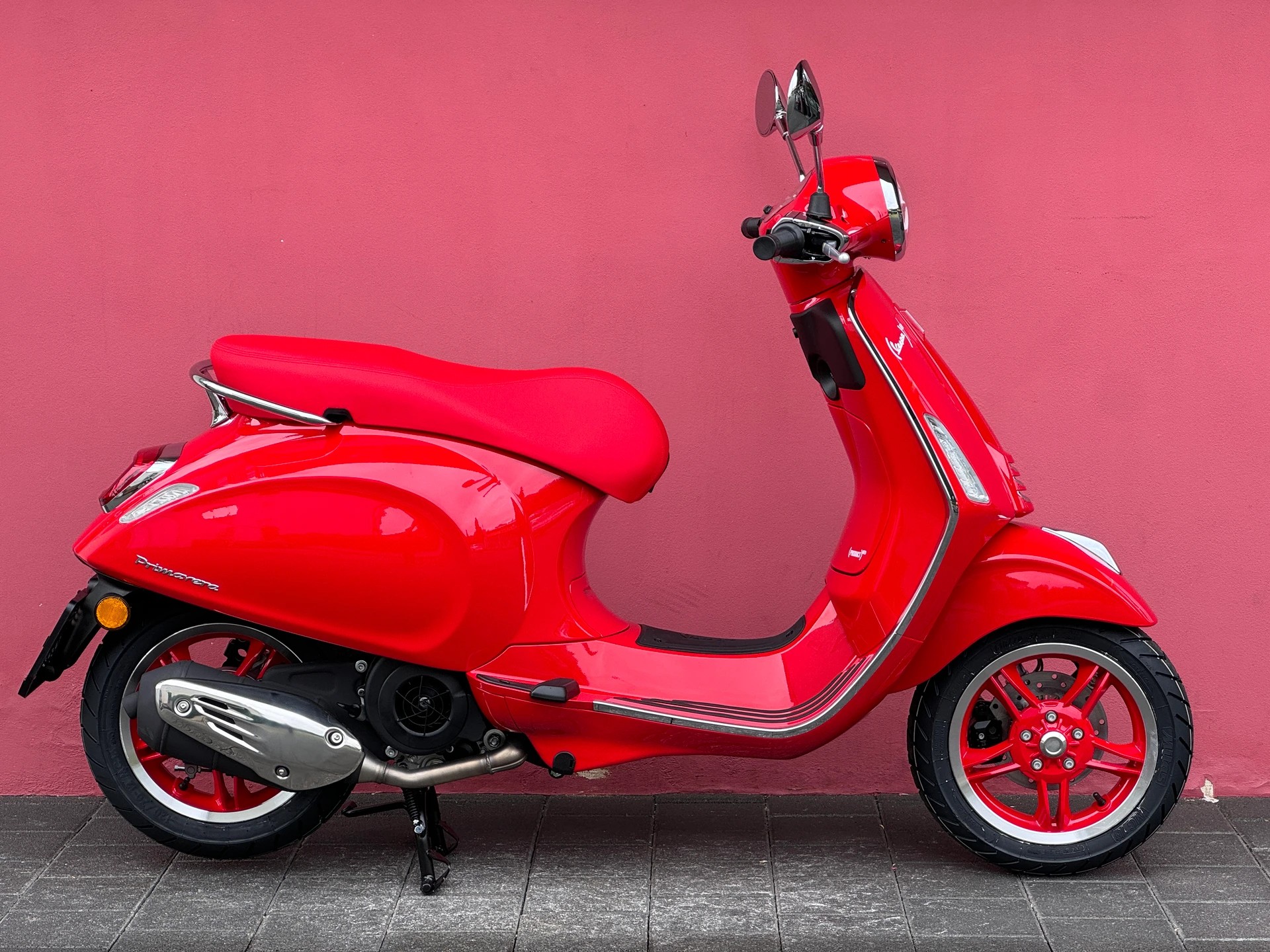 PIAGGIO Vespa 125 Primavera Red ABS-image-12