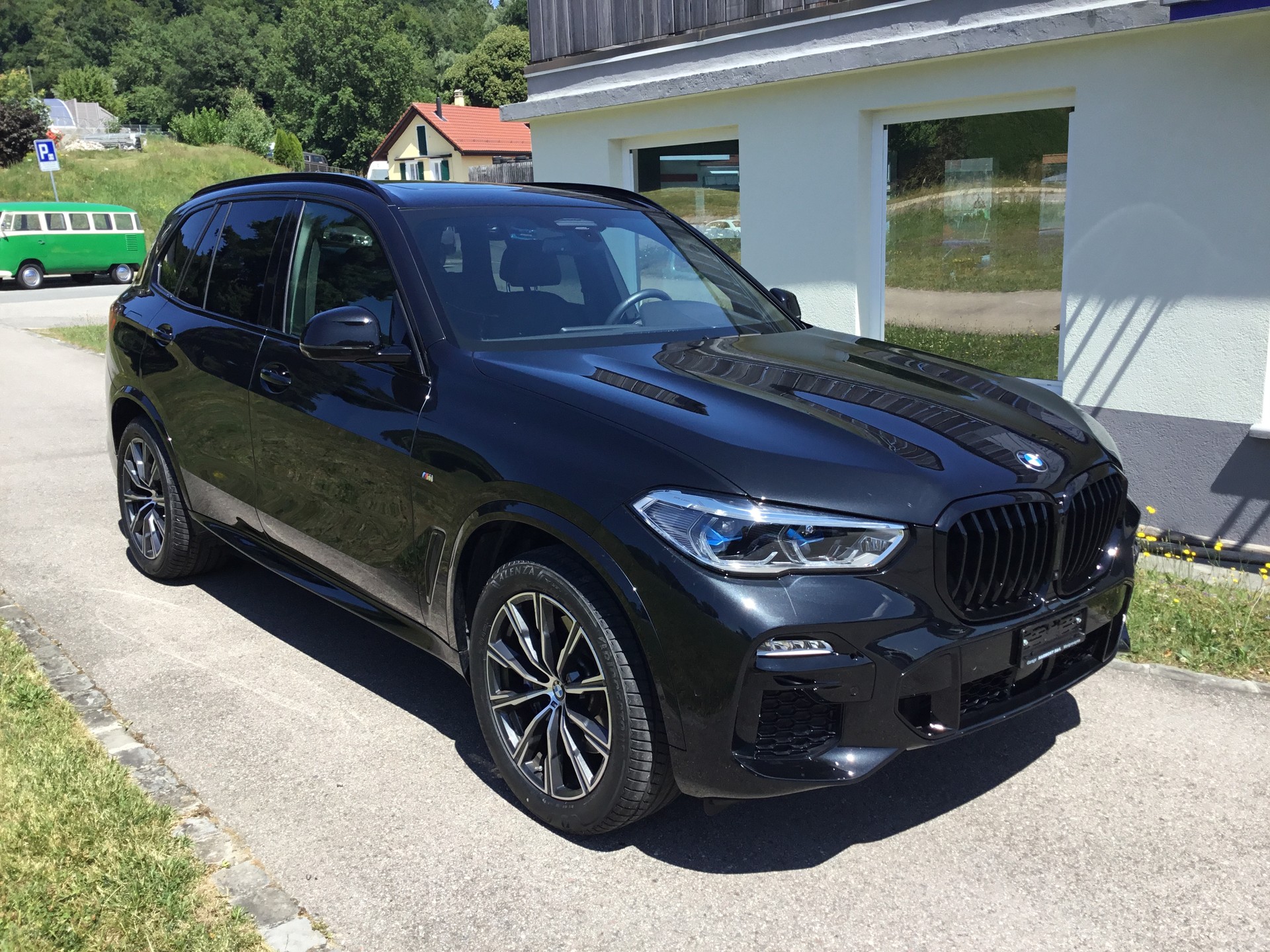 BMW X5 xDrive 48V 30d M Sport Steptronic-image-0