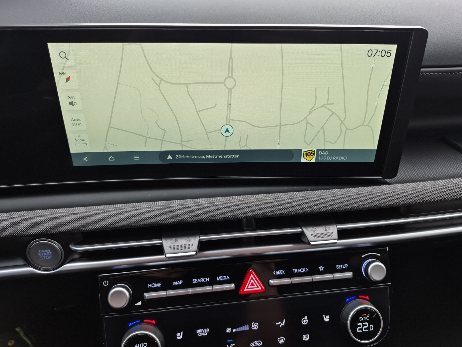 HYUNDAI Tucson 1.6 T-GDi HEV Amplia 4W-image-10