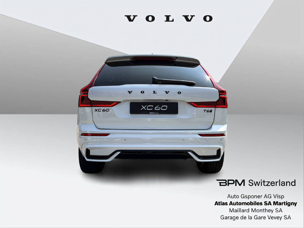 VOLVO XC60 2.0 T6 TE Black Edition eAWD-image-4