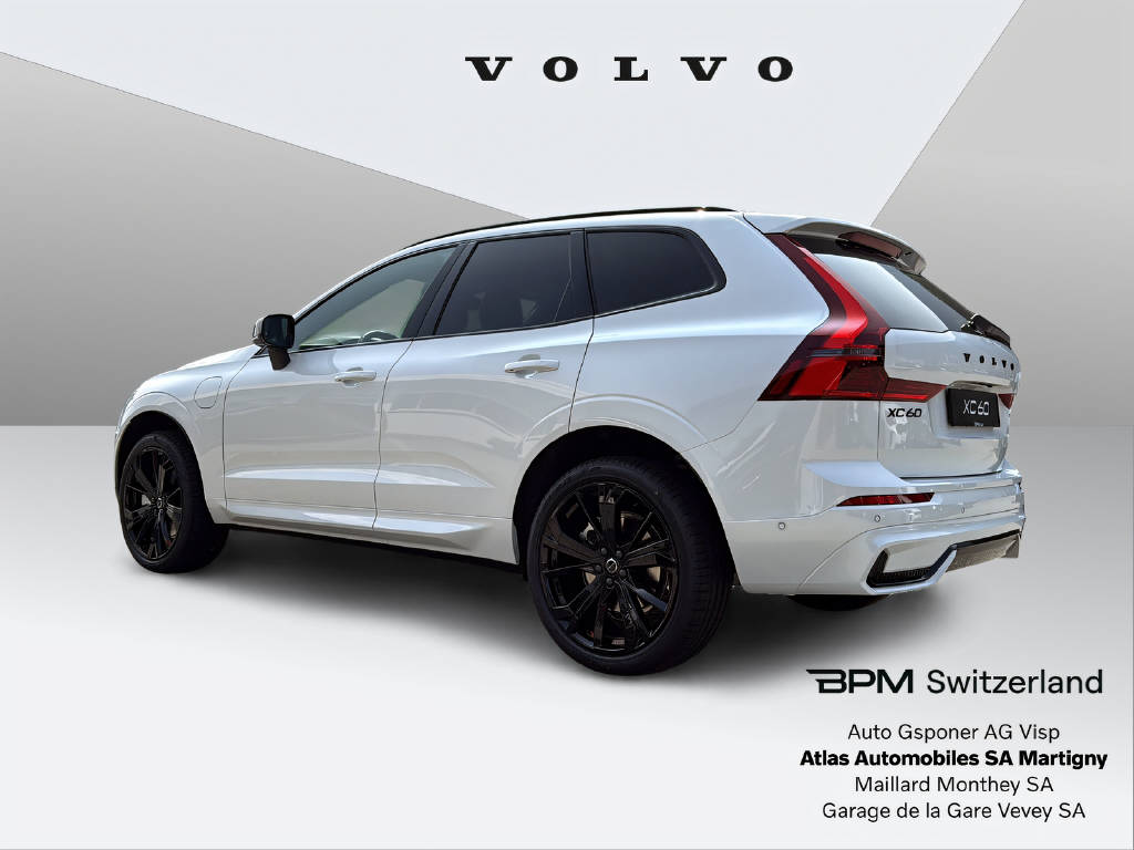 VOLVO XC60 2.0 T6 TE Black Edition eAWD-image-5