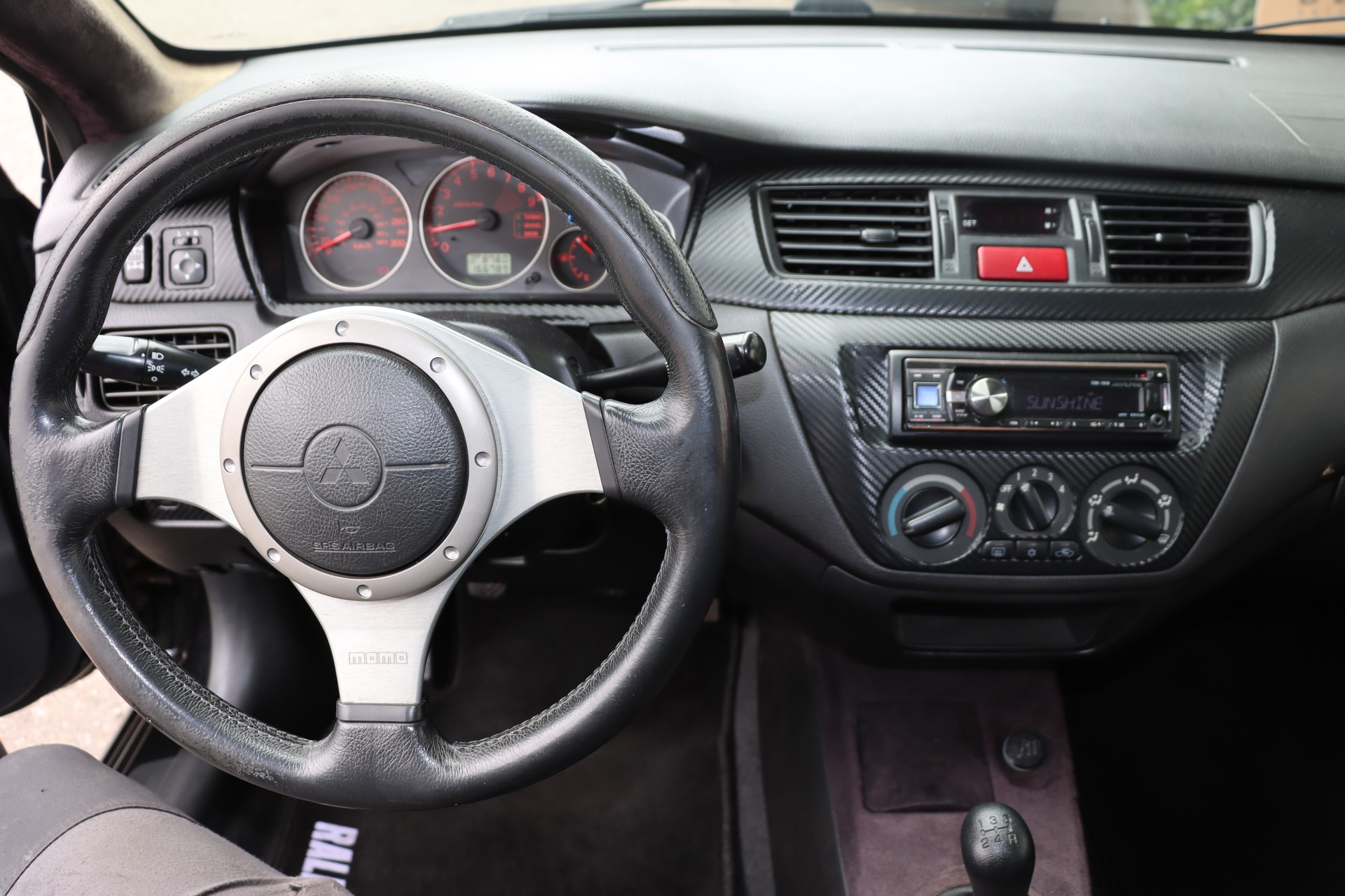 MITSUBISHI Lancer Evo VII RS 2-image-10