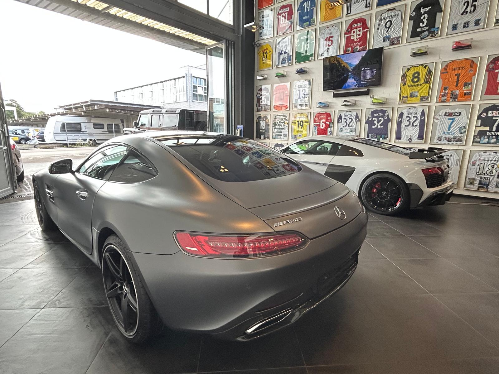 MERCEDES-BENZ AMG GT S-image-4