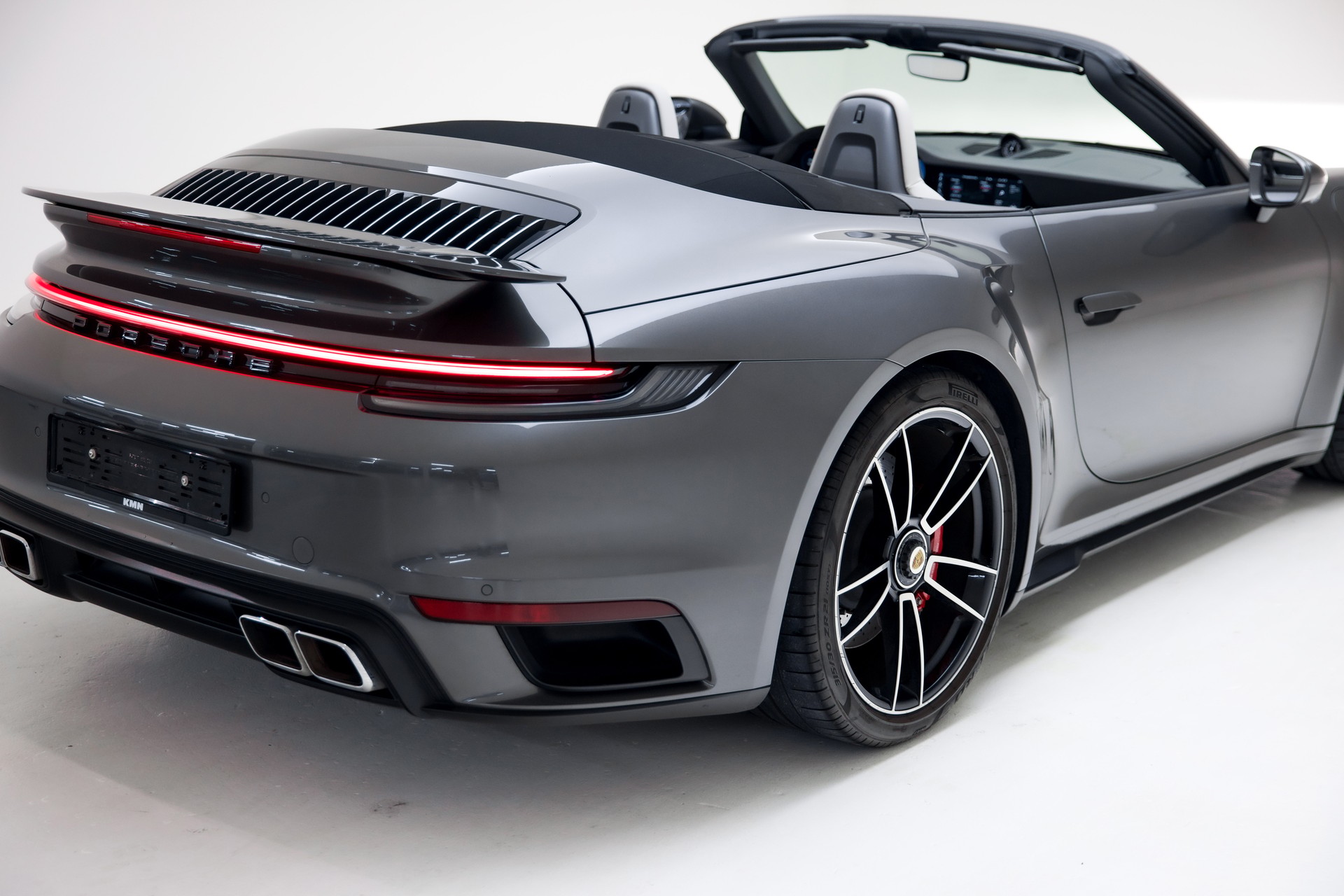 PORSCHE 911 Turbo Cabriolet PDK-image-13