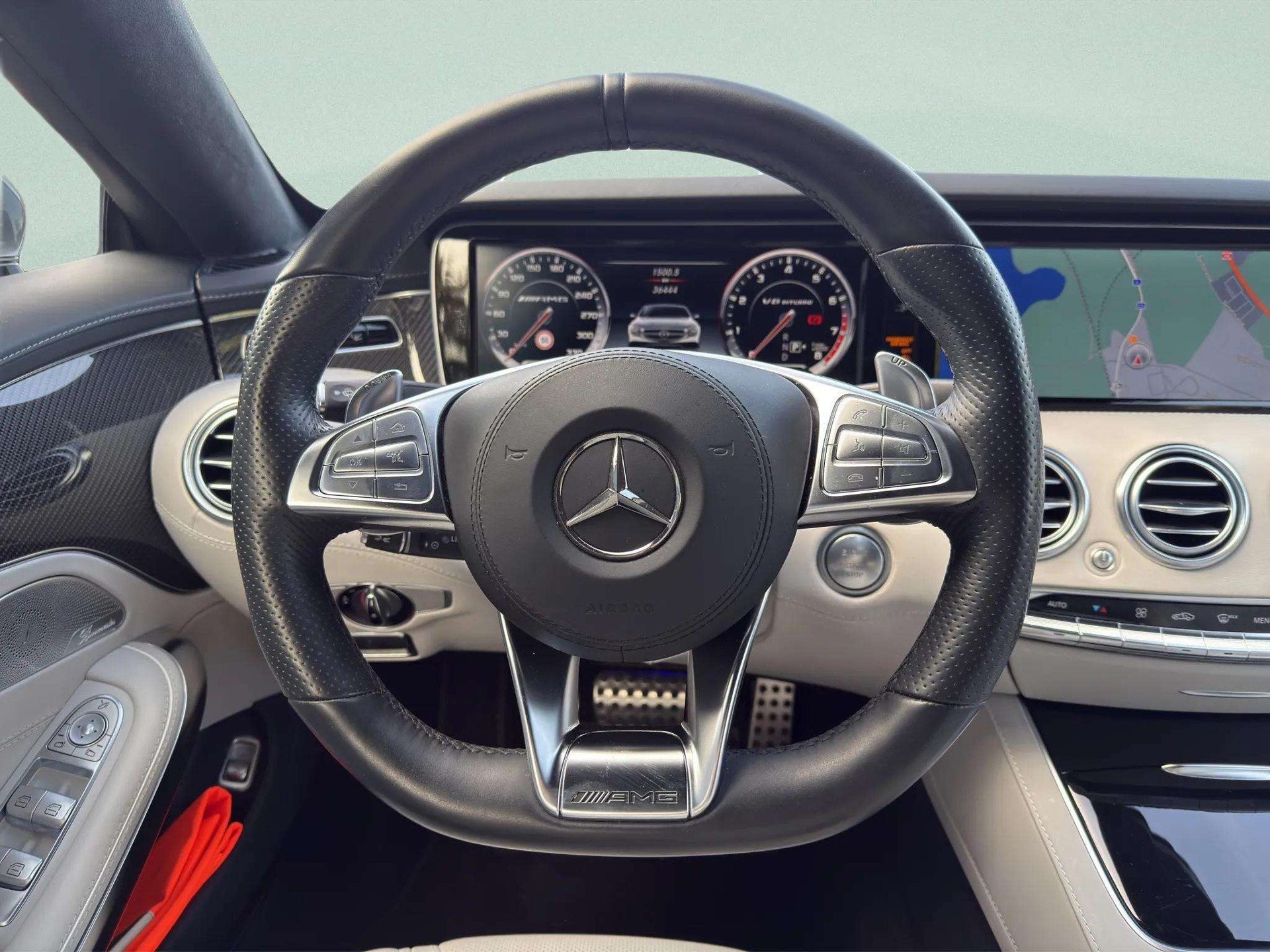 MERCEDES-BENZ S 63 AMG Cabriolet 4Matic Speedshift MCT-image-13