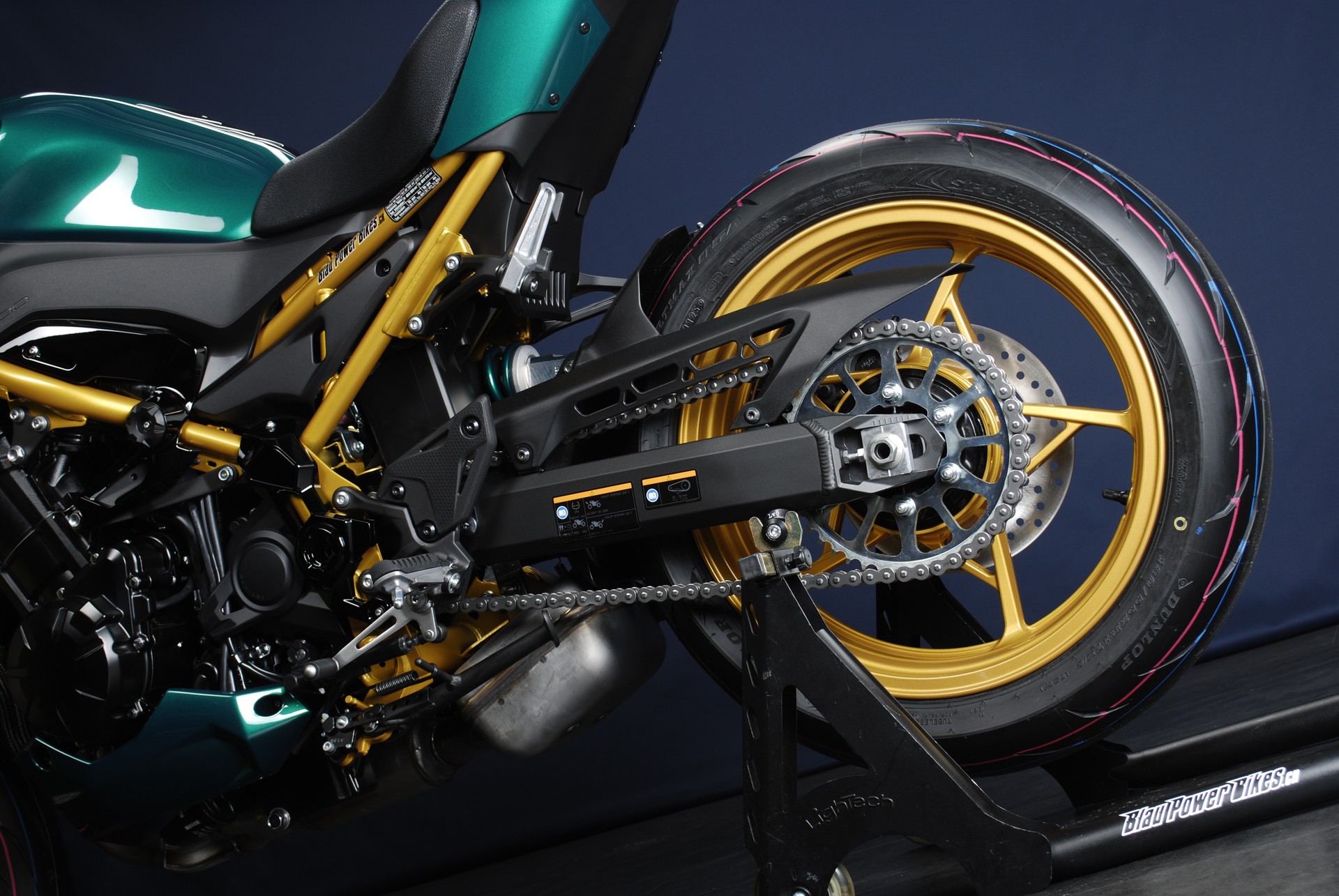 KAWASAKI Z 900 (70kW) MY26 - Sonderumbau-image-11
