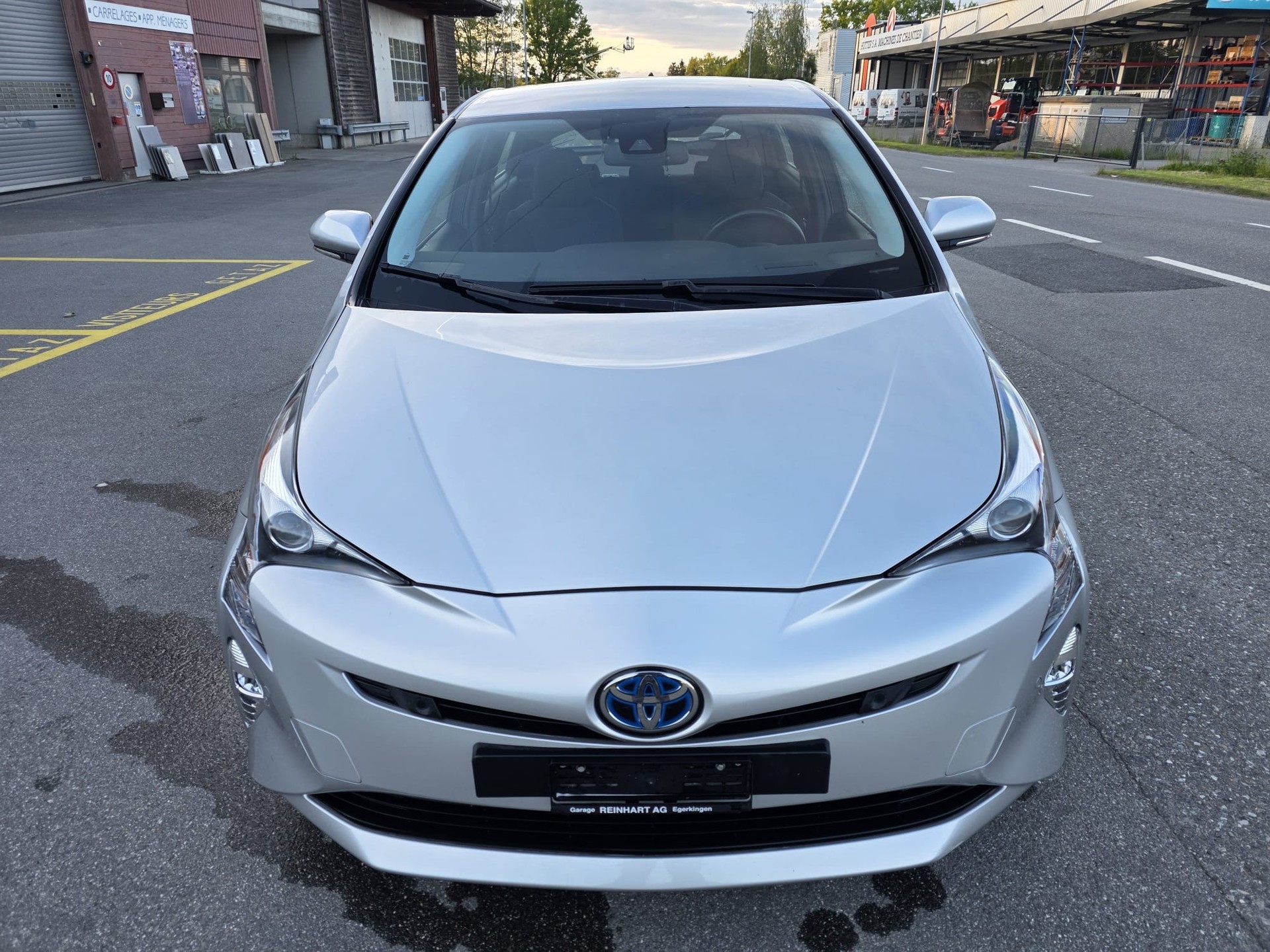 TOYOTA Prius 1.8 VVT-i HSD Sol Premium-image-4