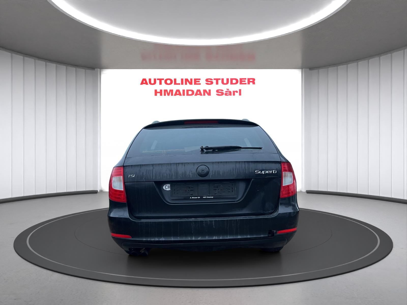 SKODA SUPERB-image-5