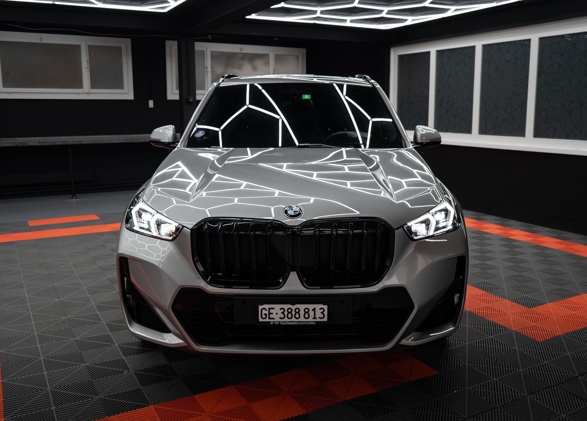 BMW X1 sDrive 20i 48V M Sport Pro-image-1