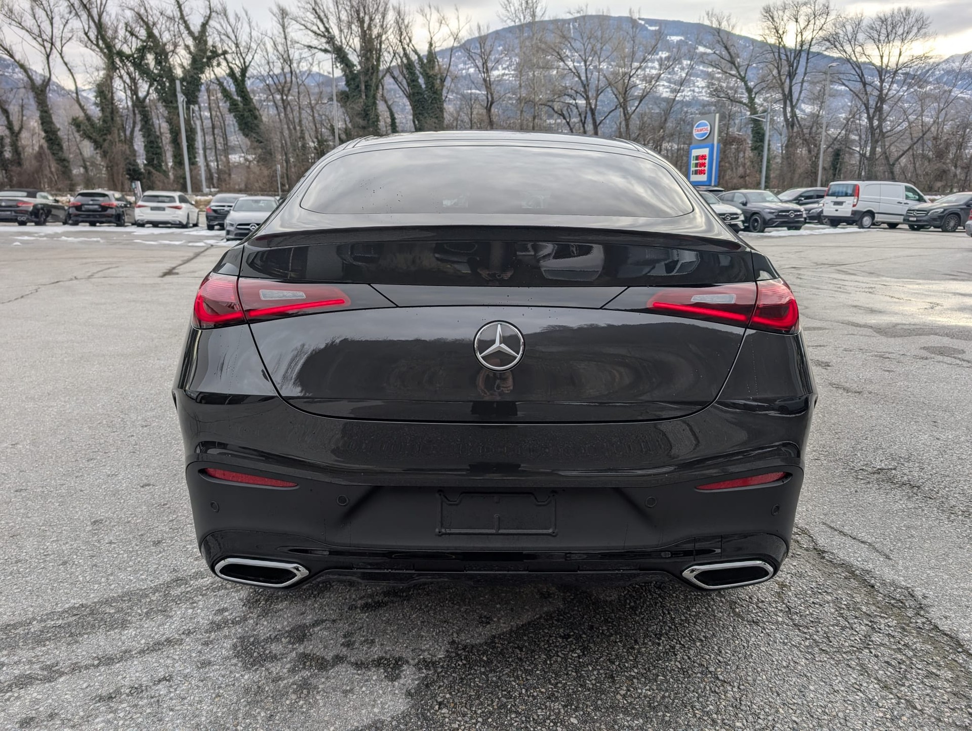 MERCEDES-BENZ GLC Coupé 300 4Matic 9G-Tronic-image-4