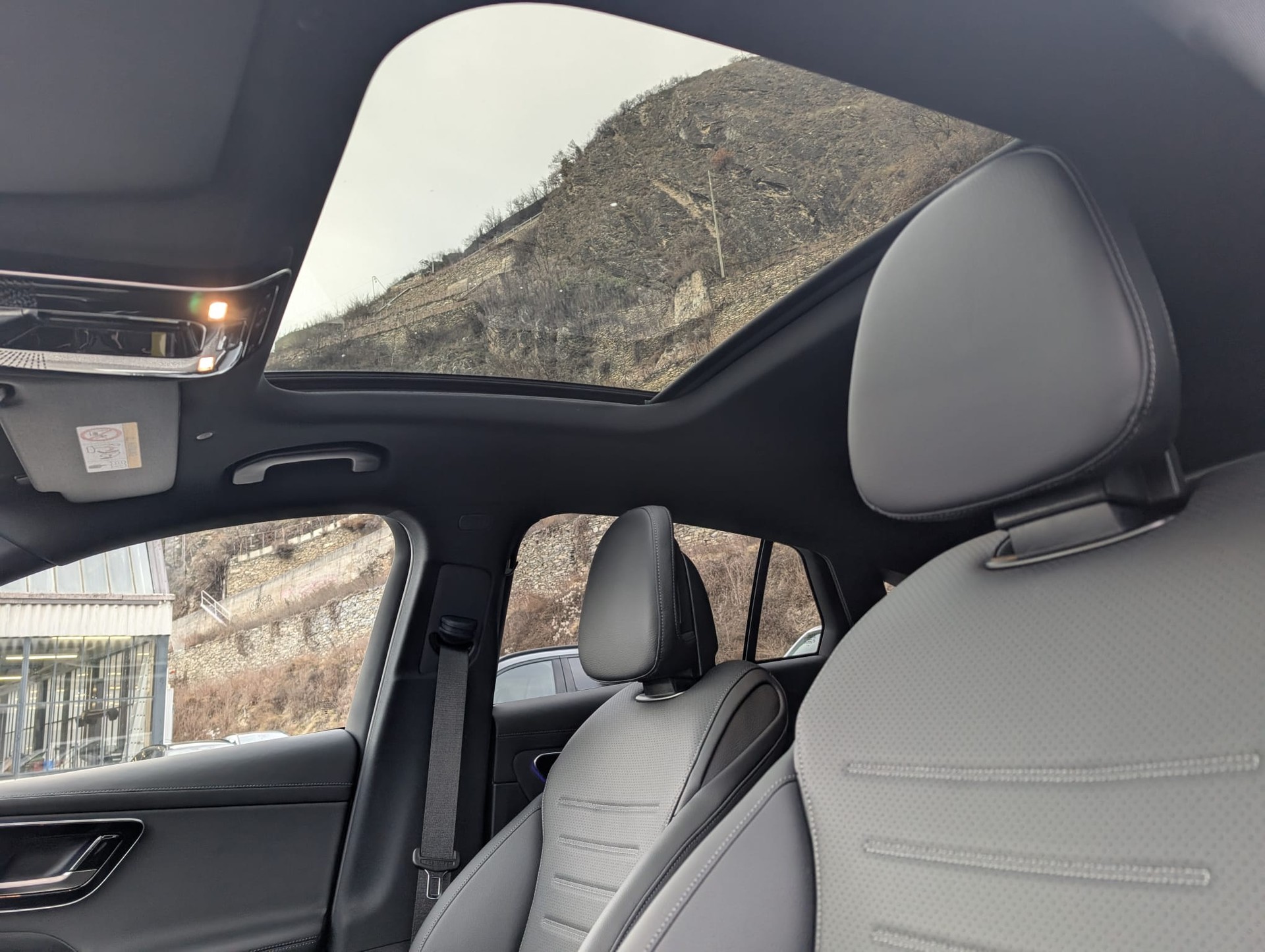 MERCEDES-BENZ GLC Coupé 300 4Matic 9G-Tronic-image-17