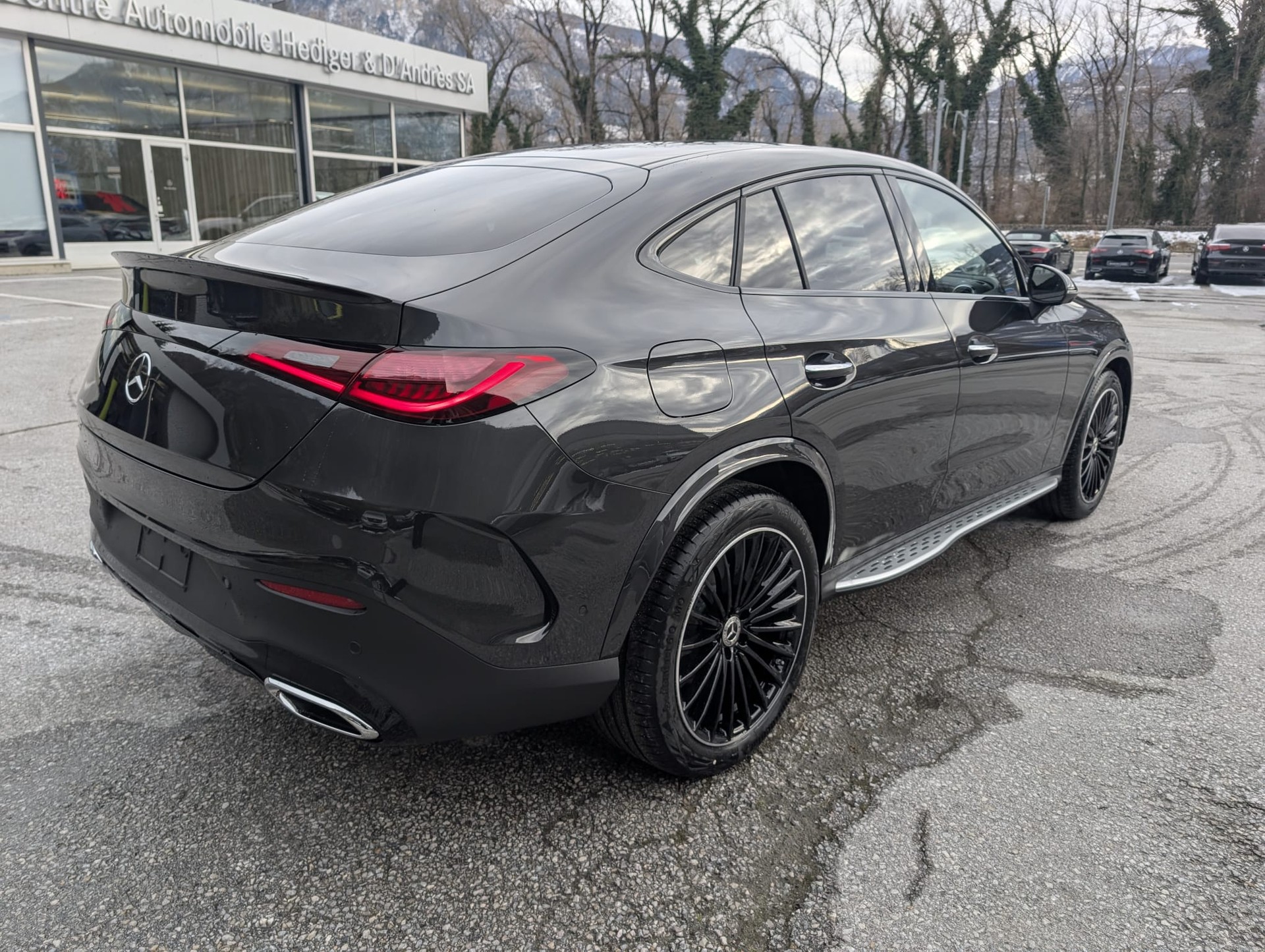 MERCEDES-BENZ GLC Coupé 300 4Matic 9G-Tronic-image-5
