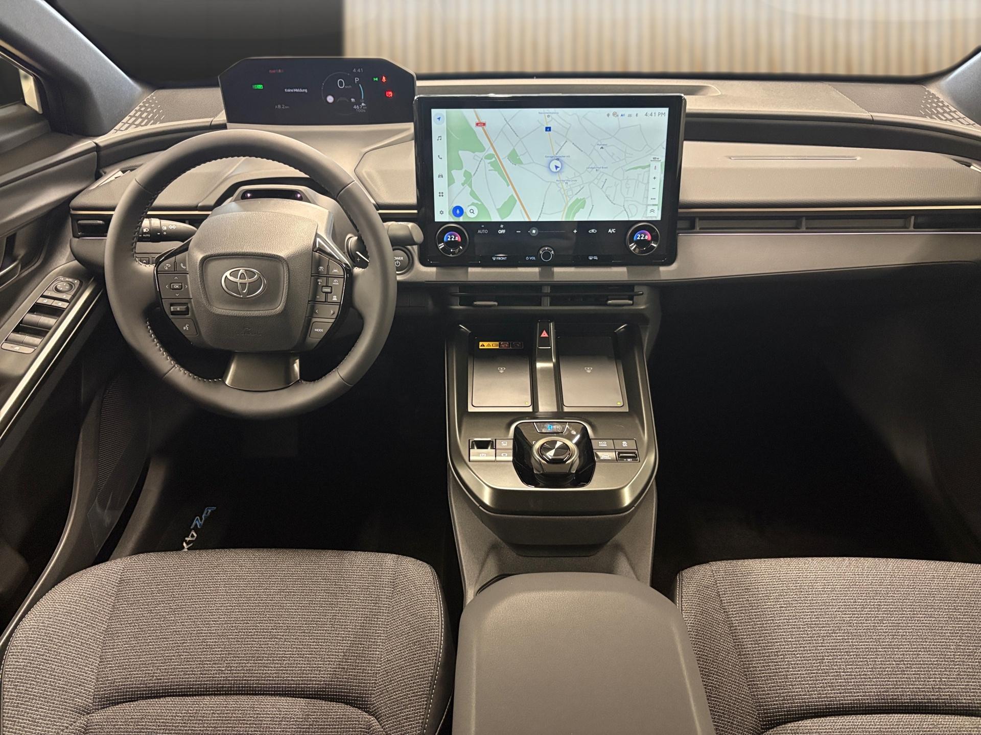 TOYOTA bZ4X Style 73,1 kWh AWD-image-13