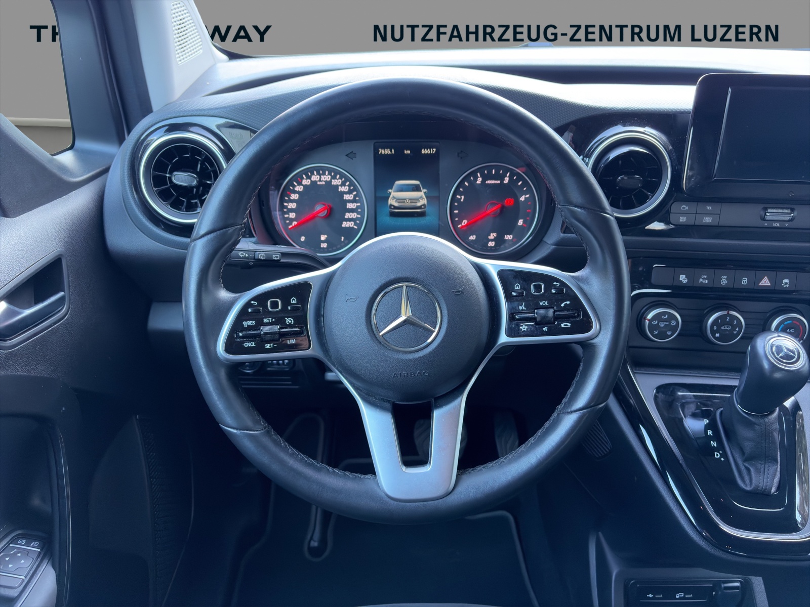MERCEDES-BENZ T-Klasse 180D Style Automat-image-14