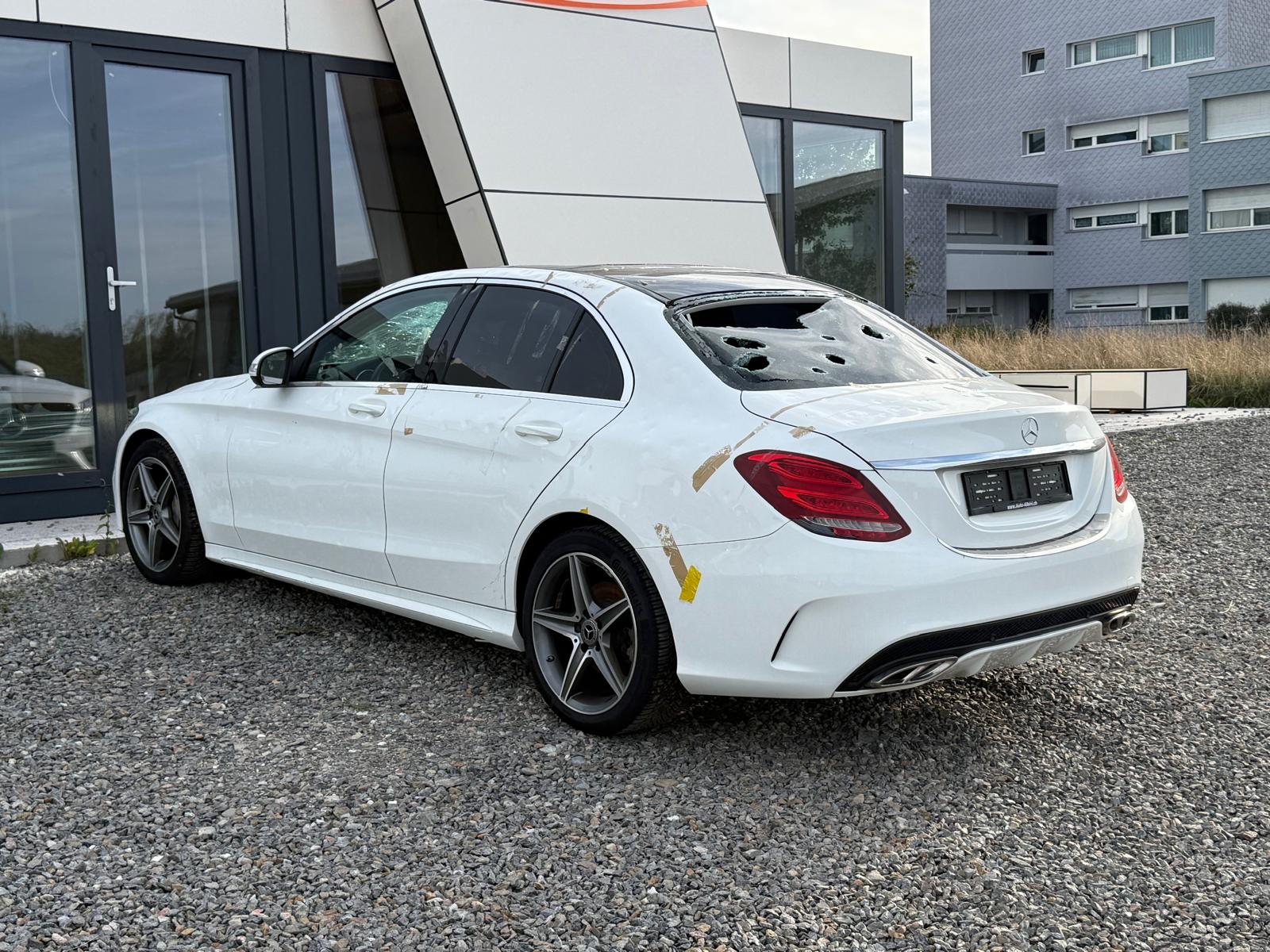 MERCEDES-BENZ C 220 BlueTEC AMG Line *HAGELSCHADEN* **Jetzt nur noch CHF 6'900.- statt CHF 11'900.-**-image-9