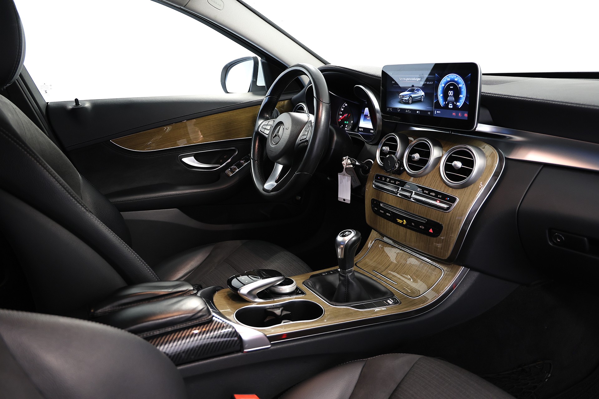 MERCEDES-BENZ C 220 BlueTEC AMG Line-image-15