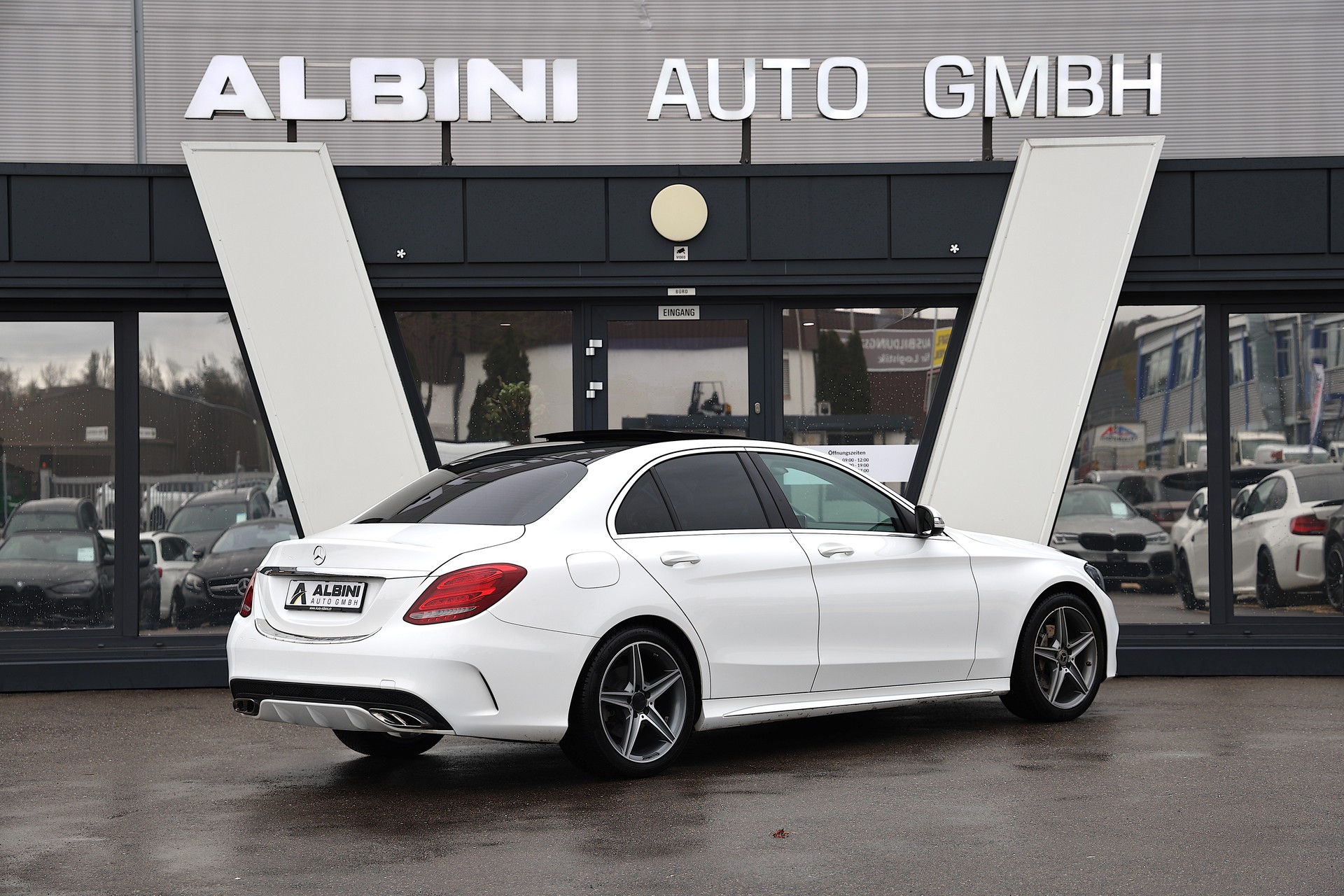 MERCEDES-BENZ C 220 BlueTEC AMG Line-image-3