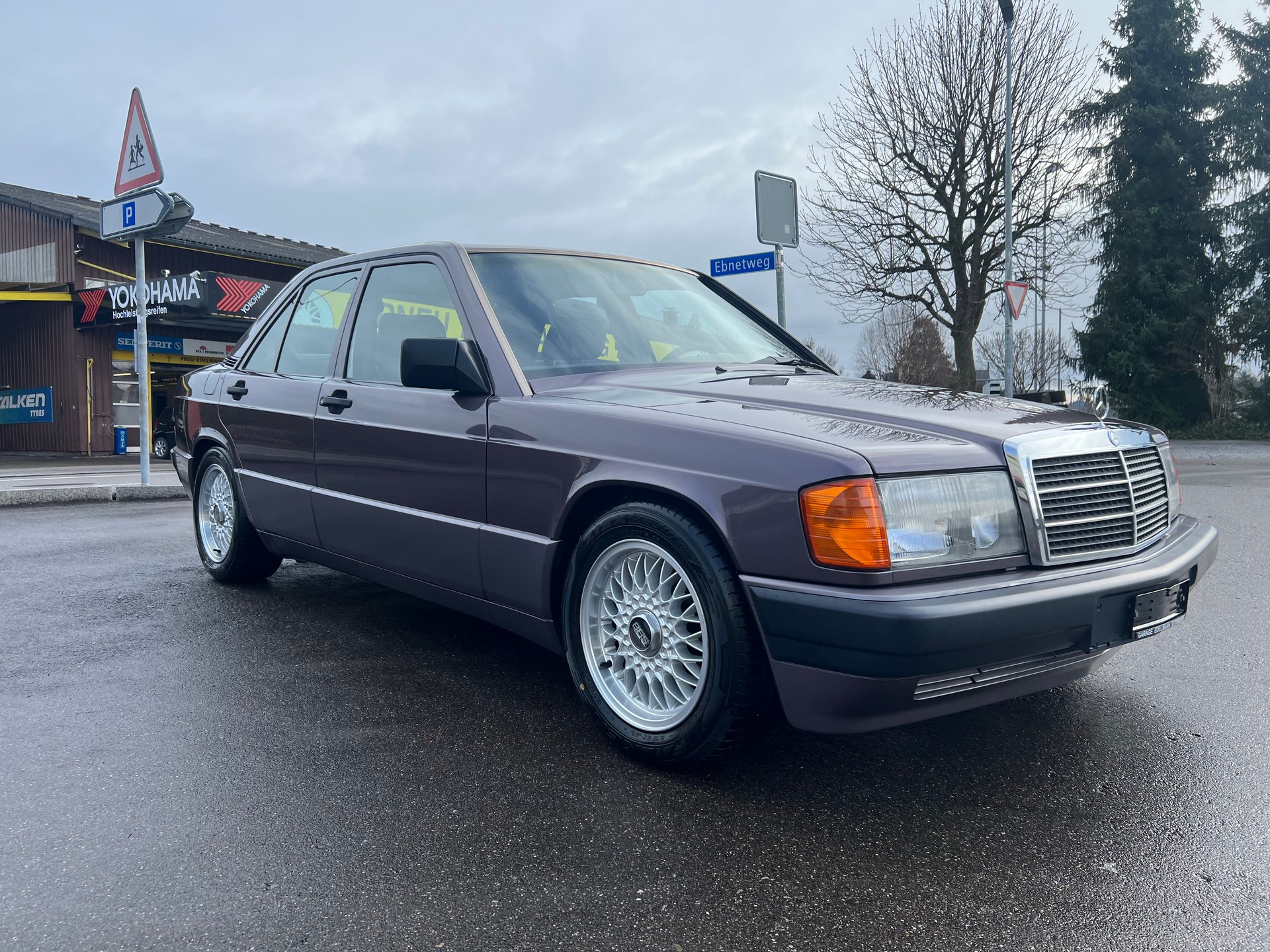 MERCEDES-BENZ 190 E 2.3-image-2