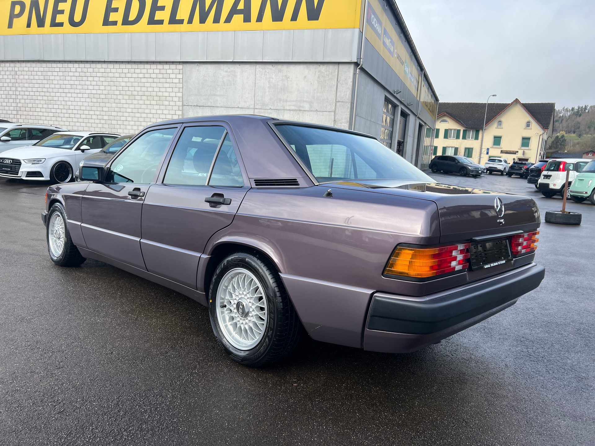 MERCEDES-BENZ 190 E 2.3-image-6