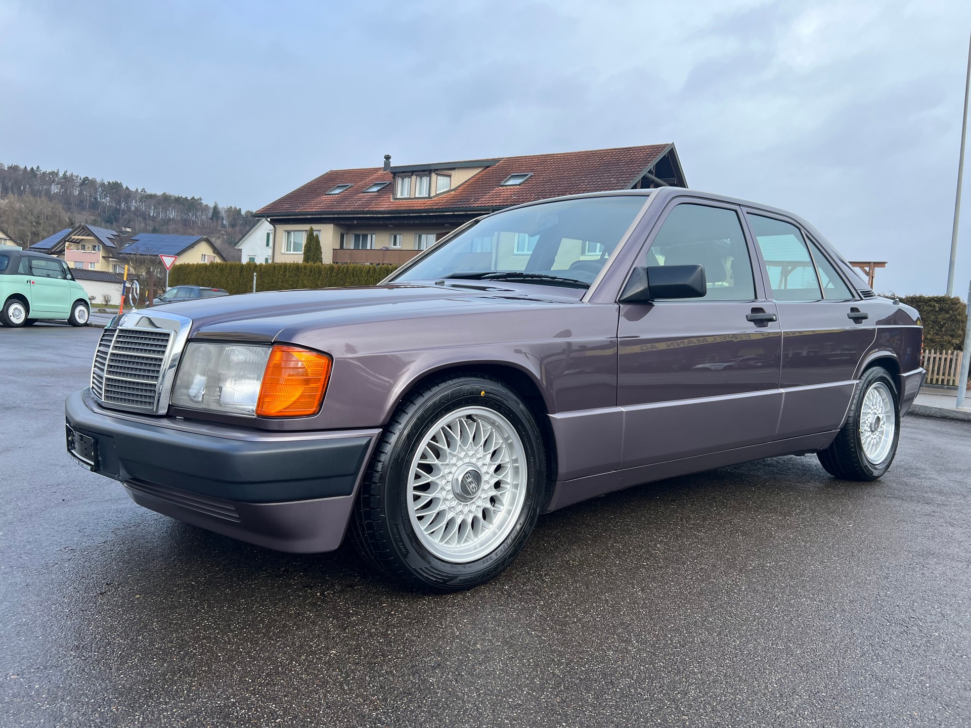MERCEDES-BENZ 190 E 2.3-image-0