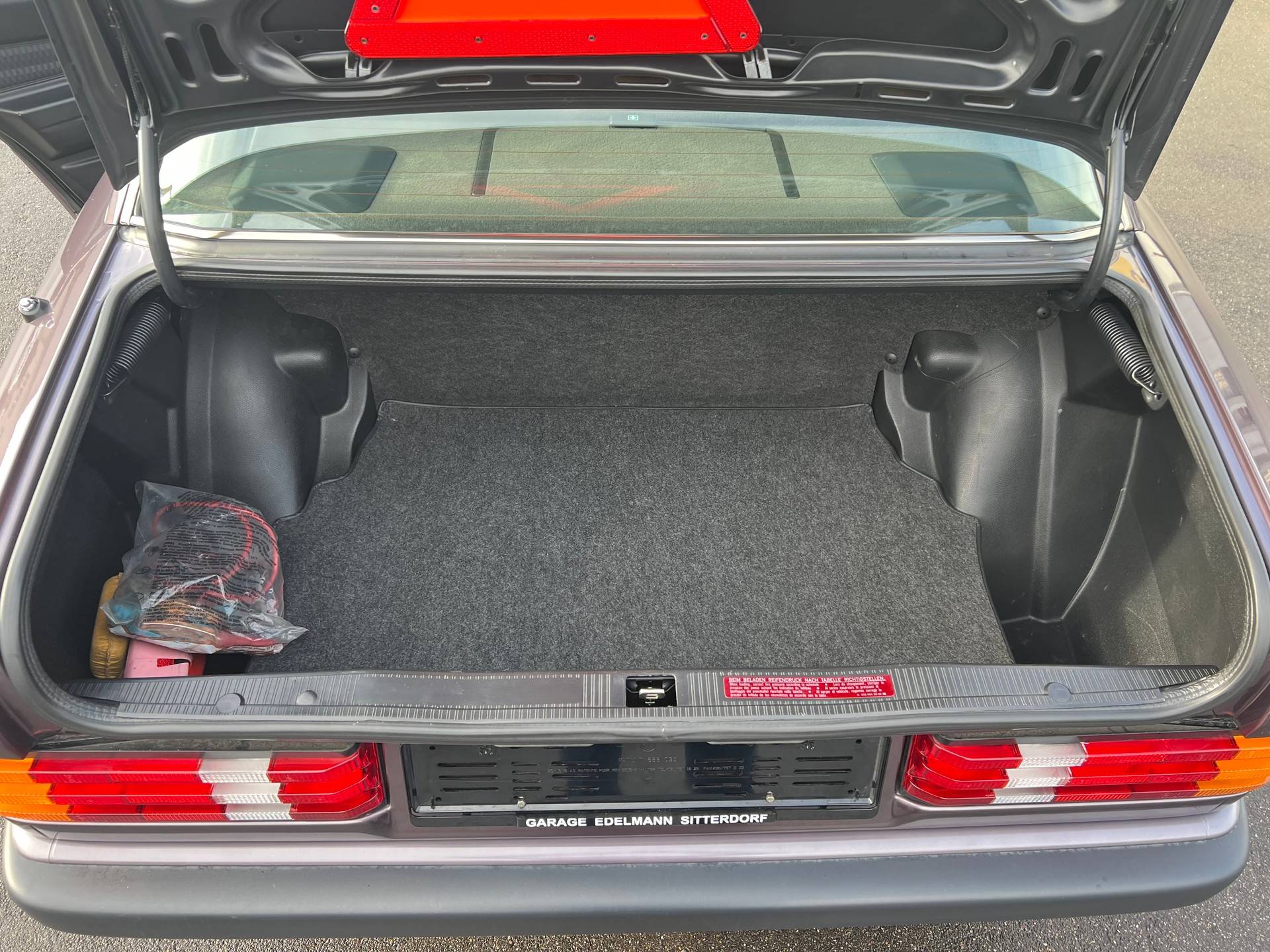 MERCEDES-BENZ 190 E 2.3-image-17