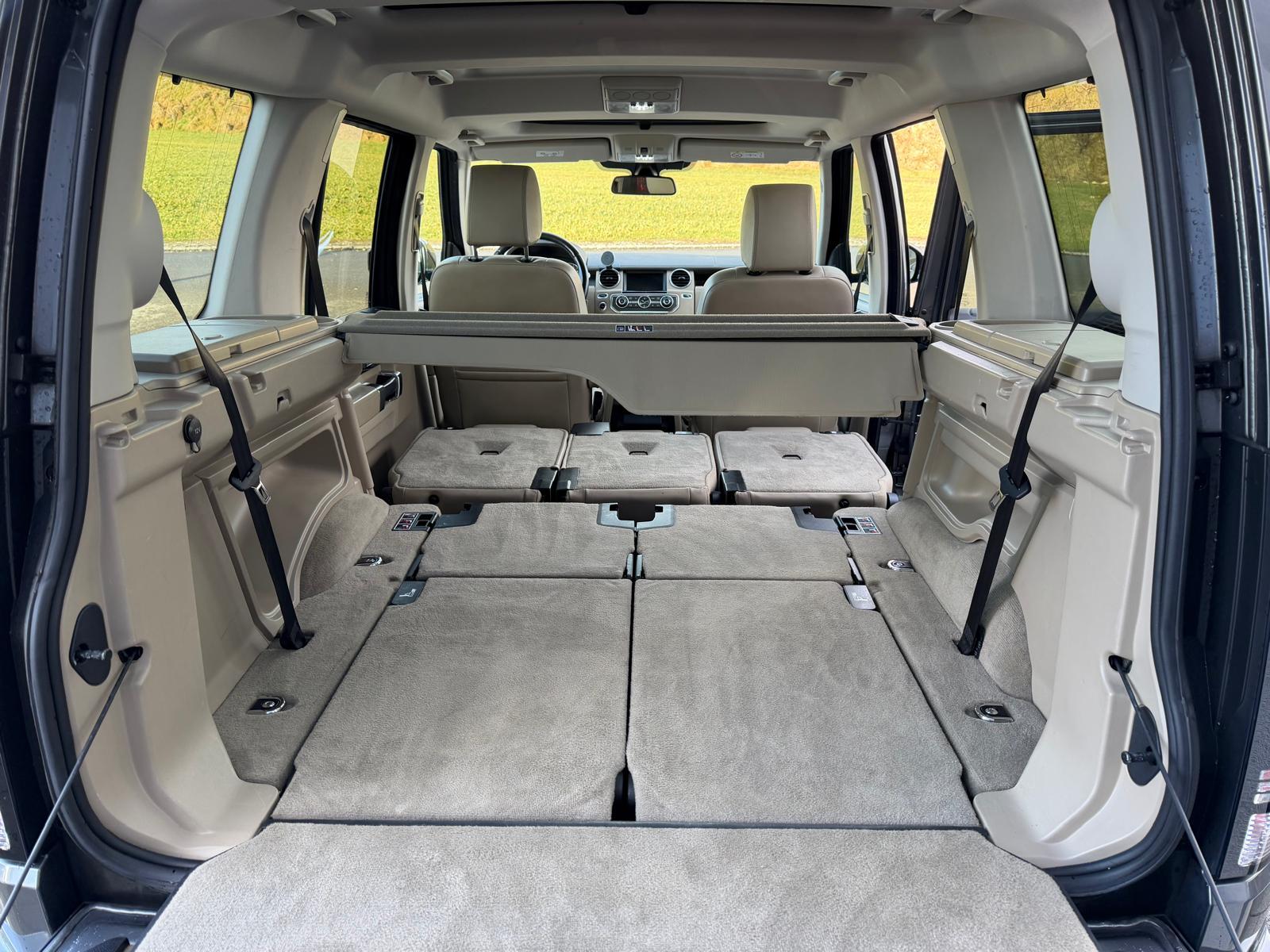 LAND ROVER Discovery 3.0 SDV6 256 HSE-image-13