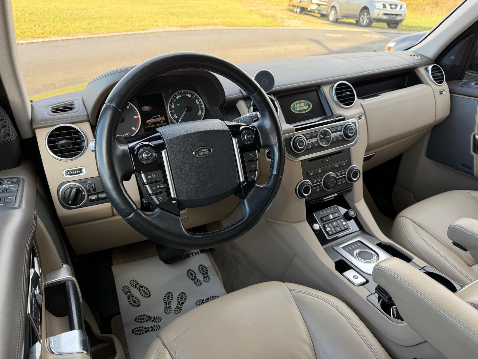LAND ROVER Discovery 3.0 SDV6 256 HSE-image-7