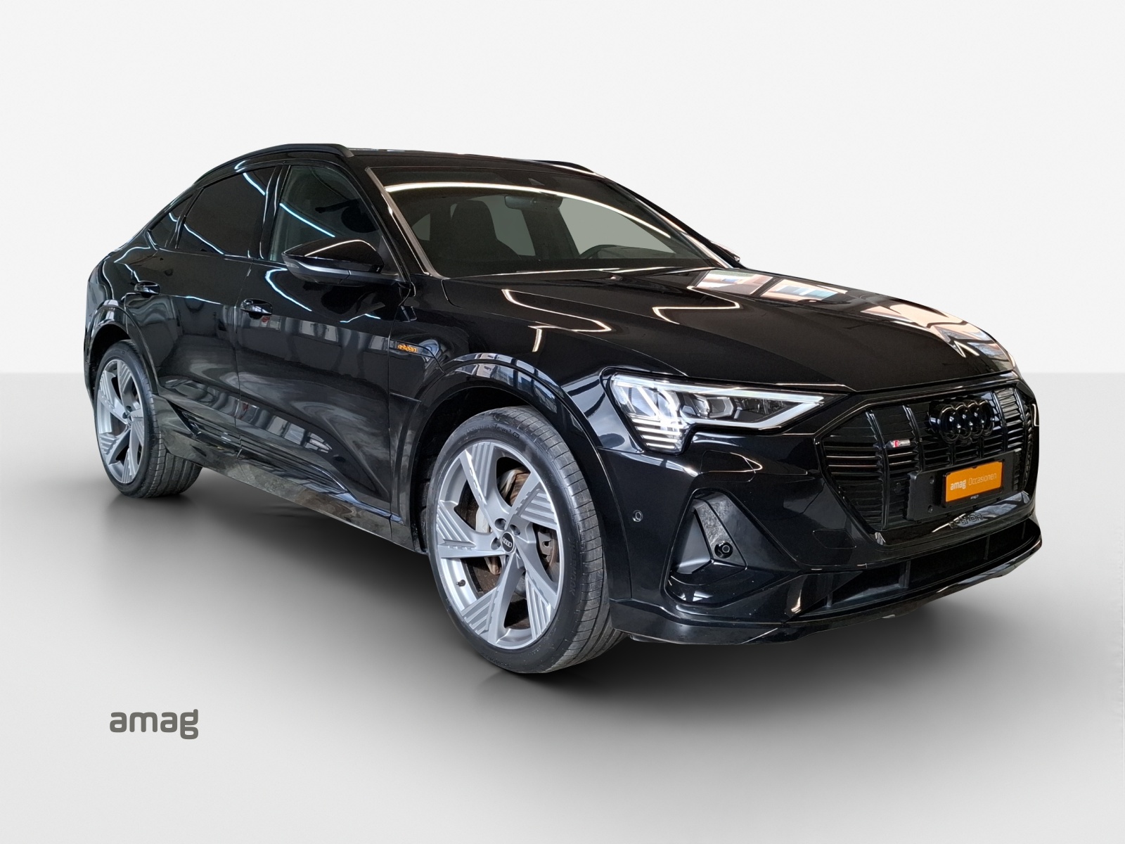 AUDI e-tron 55 Sportback S Line Black Edition quattro-image-6