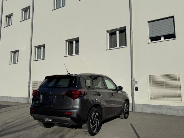 SUZUKI Vitara 1.4 T Sakura Hybrid 4x4-image-5