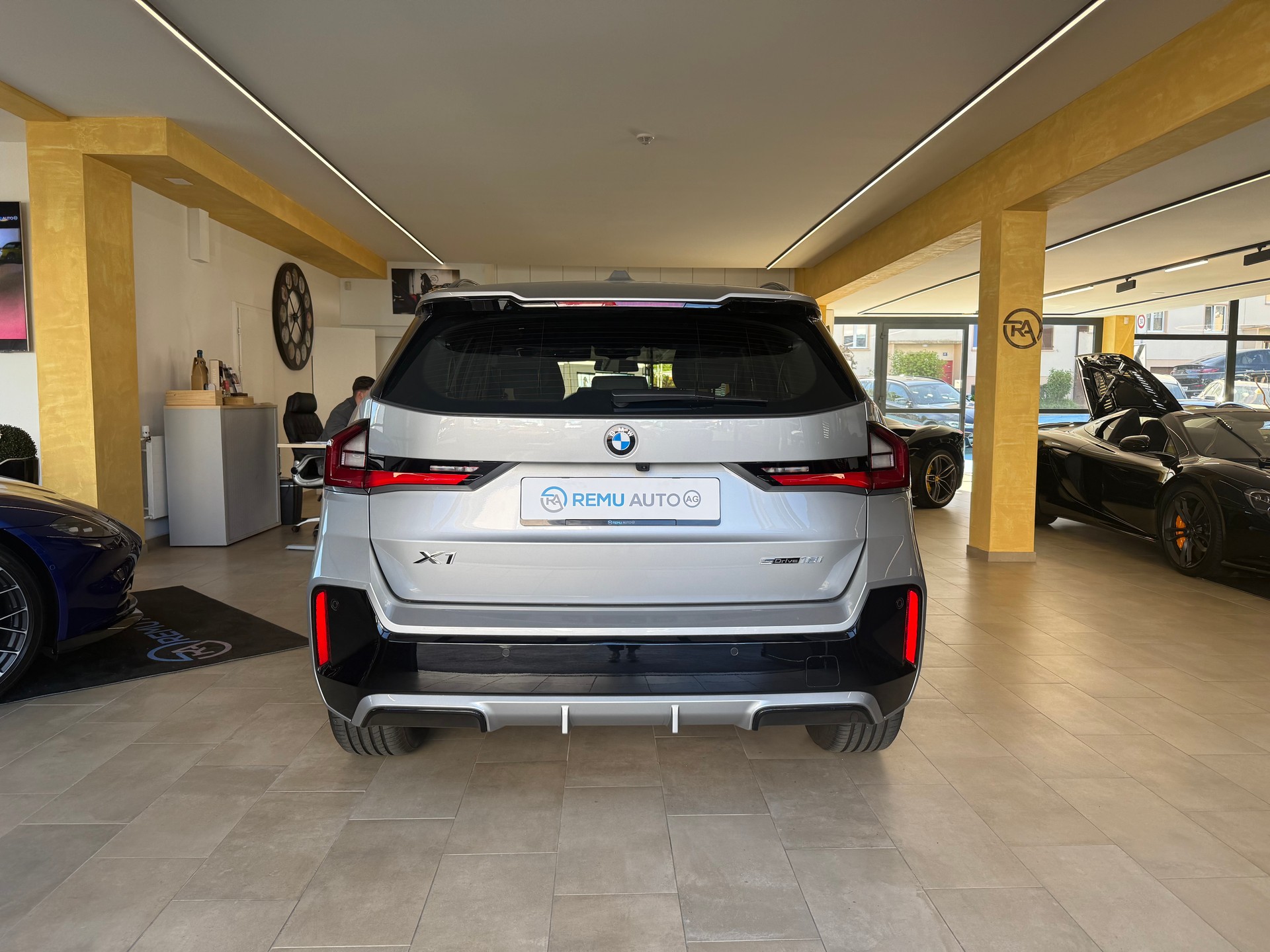 BMW X1 sDrive 18i M Sport-image-3
