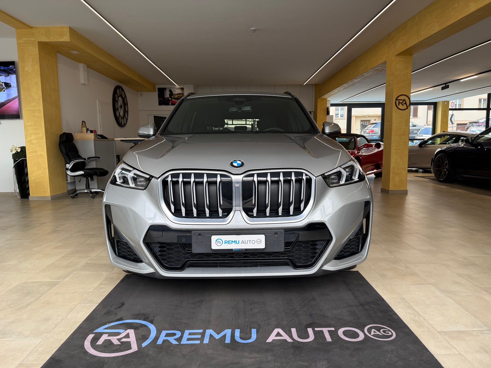 BMW X1 sDrive 18i M Sport-image-1